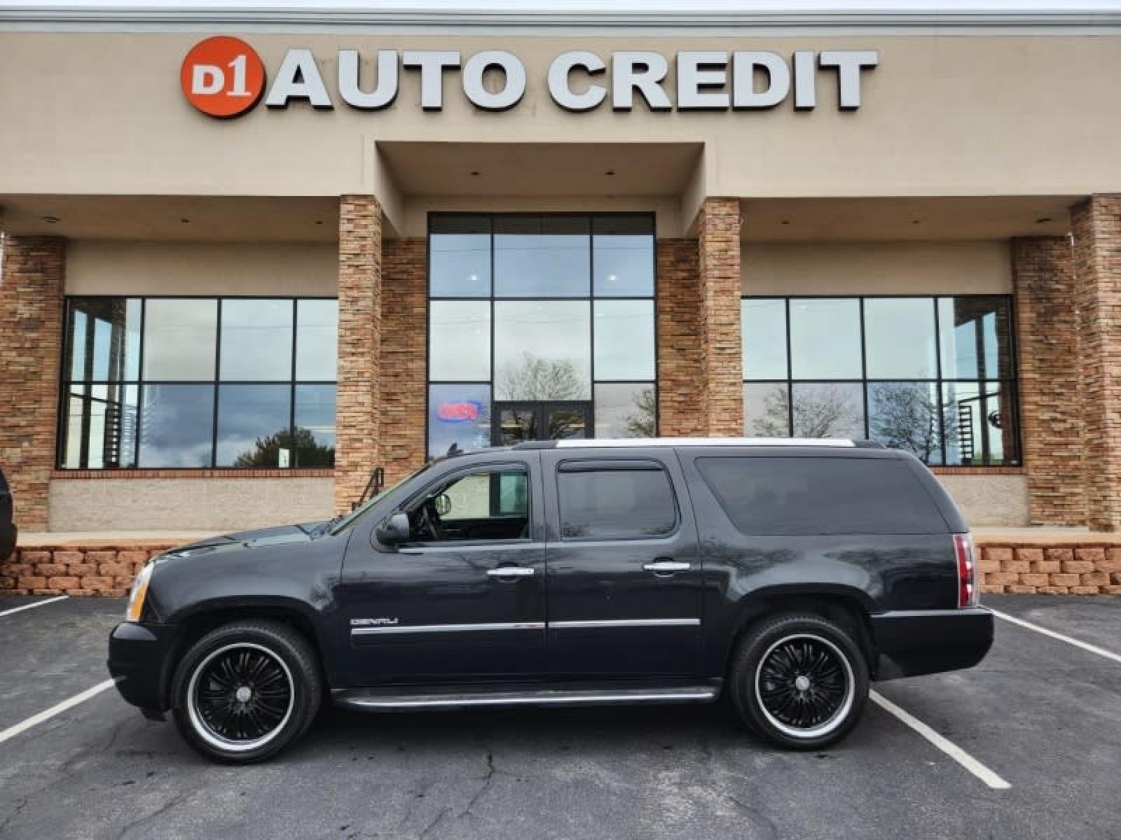 2012 GMC YUKON DENALI XL 4WD (1GKS2MEF5CR) with an 6.2L V8 OHV 16V engine, 6-Speed Automatic transmission, located at 8595 Washington St., Thornton, CO, 80229, (303) 287-5511, 39.852348, -104.978447 - Are you in the market for a pre-owned vehicle in Thornton, CO? Look no further than D1 Auto Credit - Thornton, a trusted used car dealer serving Denver County, Jefferson County, Adams County, and the surrounding areas. At D1 Auto Credit, we specialize in providing bad credit auto loans for quality u - Photo #0