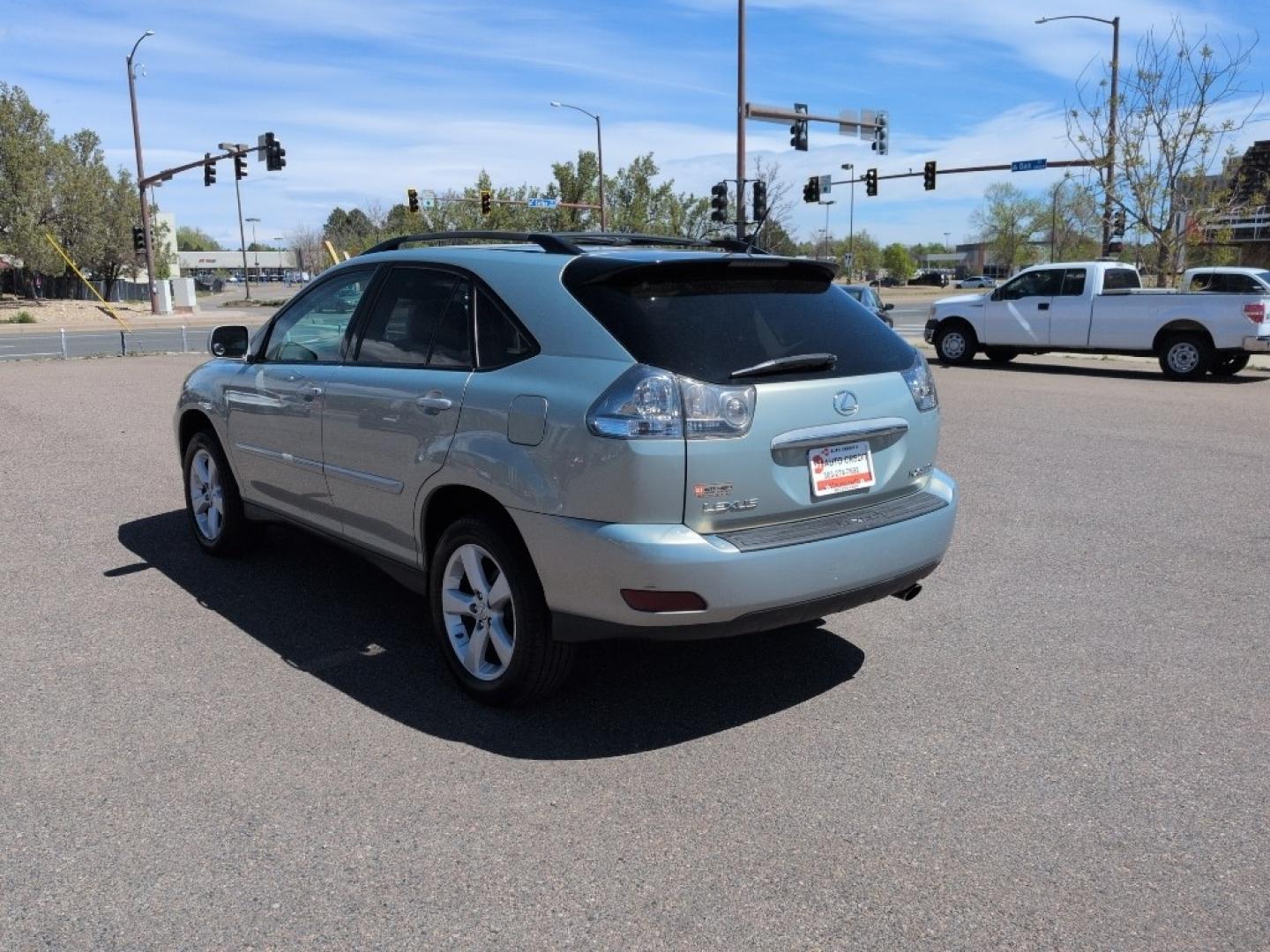 2007 BLUE Lexus RX 350 Base (2T2HK31U47C) with an V6, 3.5L engine, Automatic transmission, located at 10890 W. Colfax Ave., Lakewood, CO, 80215, (303) 274-7692, 39.739914, -105.120132 - Photo#6