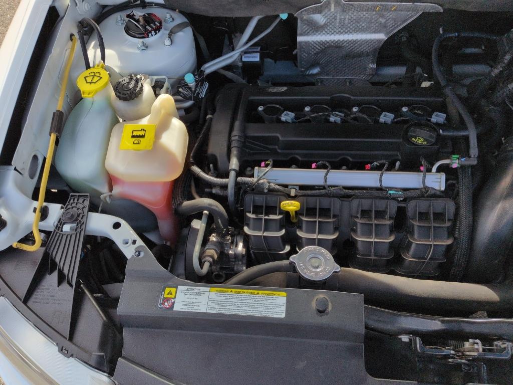 2011 WHITE Jeep Compass Sport (1J4NT1FA7BD) with an 4 Cyl, 2.0L engine, Manual transmission, located at 10890 W. Colfax Ave., Lakewood, CO, 80215, (303) 274-7692, 39.739914, -105.120132 - Photo#22