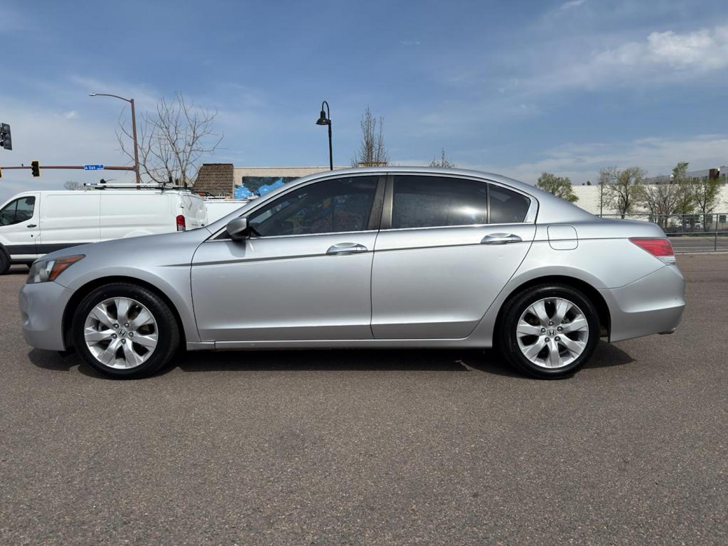 2010 SILVER Honda Accord EX-L (1HGCP3F87AA) with an V6, 3.5L engine, Automatic transmission, located at 10890 W. Colfax Ave., Lakewood, CO, 80215, (303) 274-7692, 39.739914, -105.120132 - Photo#7