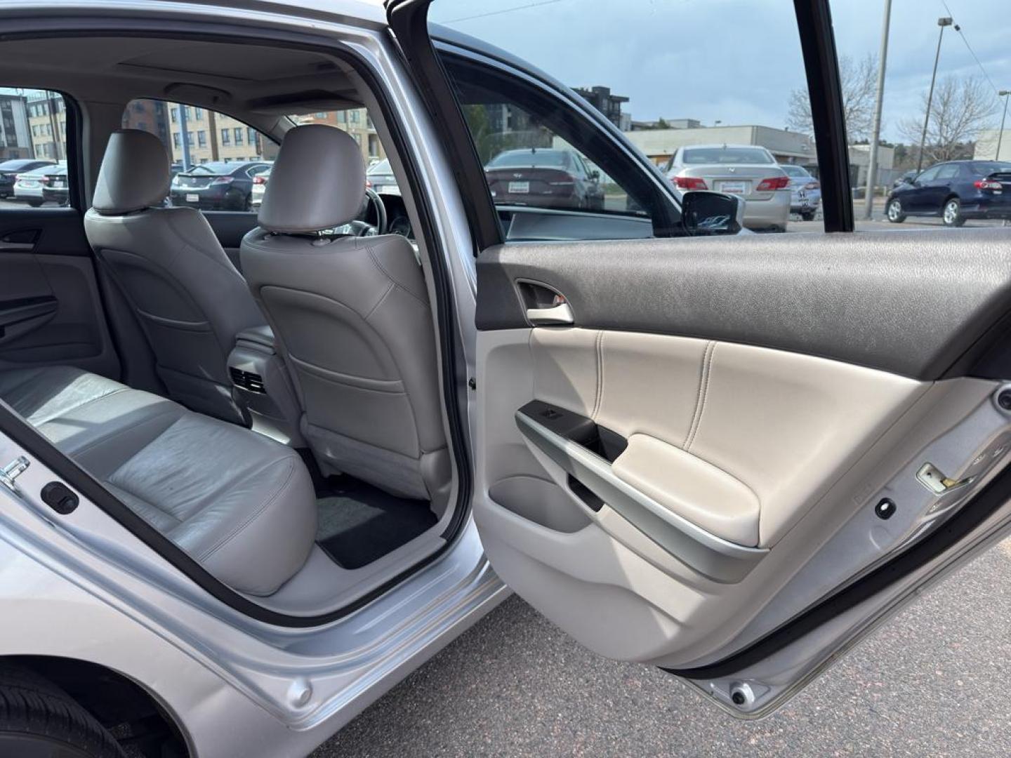 2010 SILVER Honda Accord EX-L (1HGCP3F87AA) with an V6, 3.5L engine, Automatic transmission, located at 10890 W. Colfax Ave., Lakewood, CO, 80215, (303) 274-7692, 39.739914, -105.120132 - Photo#10