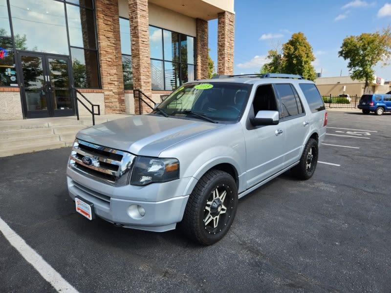 2013 FORD EXPEDITION LIMITED 4WD (1FMJU2A50DE) with an 5.4L V8 SOHC 16V FFV engine, 6-Speed Automatic transmission, located at 8595 Washington St., Thornton, CO, 80229, (303) 287-5511, 39.852348, -104.978447 - Looking for a pre-owned vehicle in Thornton, CO? Look no further than D1 Auto Credit - Thornton, a reputable used car dealer in Denver County, serving customers in Jefferson County and Adams County, Colorado. D1 Auto Credit specializes in providing bad credit auto loans for quality used and pre-owne - Photo #1