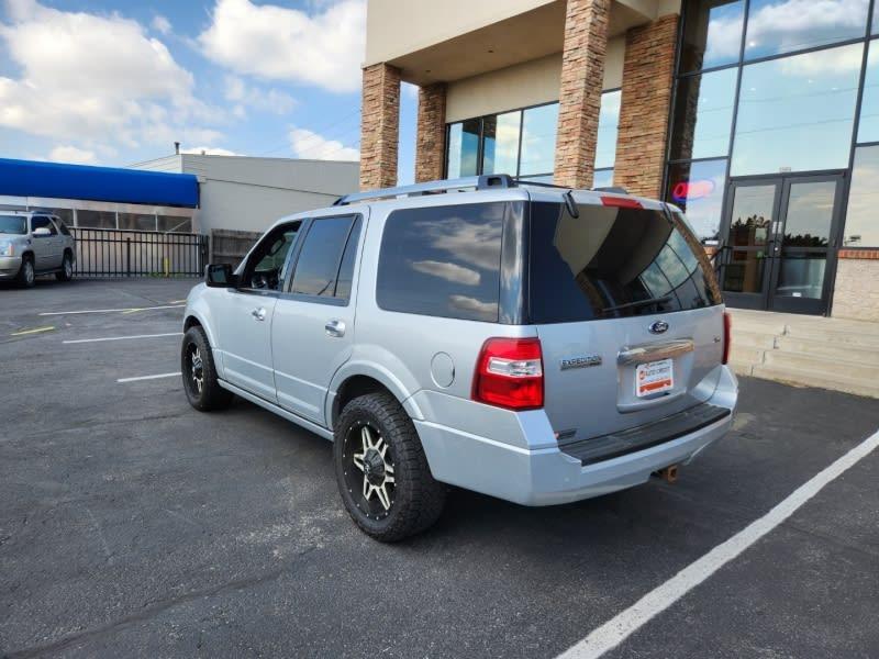 2013 FORD EXPEDITION LIMITED 4WD (1FMJU2A50DE) with an 5.4L V8 SOHC 16V FFV engine, 6-Speed Automatic transmission, located at 8595 Washington St., Thornton, CO, 80229, (303) 287-5511, 39.852348, -104.978447 - Looking for a pre-owned vehicle in Thornton, CO? Look no further than D1 Auto Credit - Thornton, a reputable used car dealer in Denver County, serving customers in Jefferson County and Adams County, Colorado. D1 Auto Credit specializes in providing bad credit auto loans for quality used and pre-owne - Photo #7
