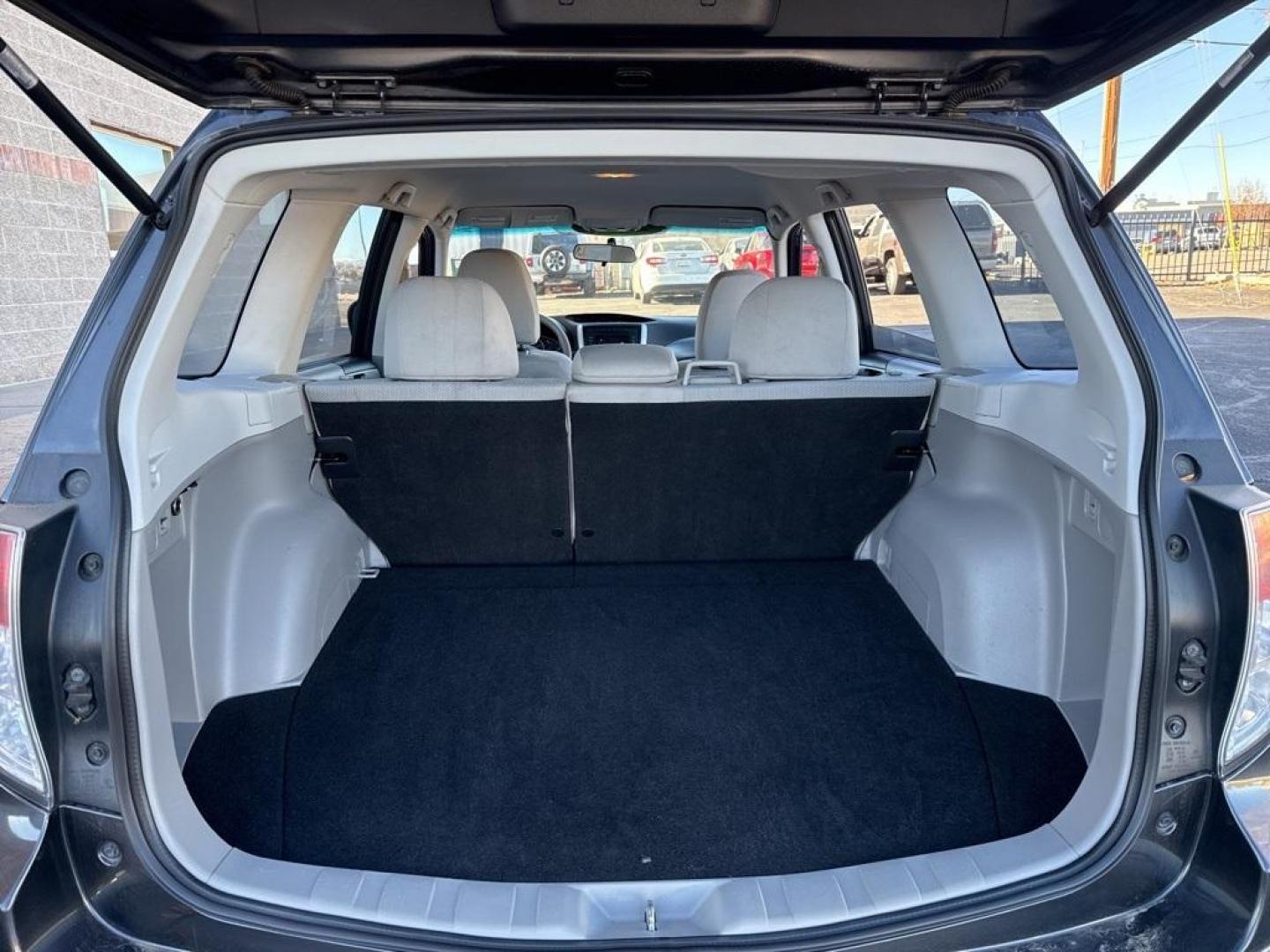 2012 Dark Gray Metallic /Platinum Subaru Forester 2.5X (JF2SHBBC1CH) with an 2.5L 4-Cylinder DOHC 16V VVT engine, Automatic transmission, located at 10890 W. Colfax Ave., Lakewood, CO, 80215, (303) 274-7692, 39.739914, -105.120132 - 2012 Subaru Forester AWD All Cars Have Clean Titles And Are Serviced Before Sale., Non Smoker, No Pet Odor Or Hair, Forester 2.5X, AWD.<br><br>D1 Auto NEVER charges dealer fees! All cars have clean titles and have been inspected for mechanical issues. We have financing for everyone. Good credit, bad - Photo#17