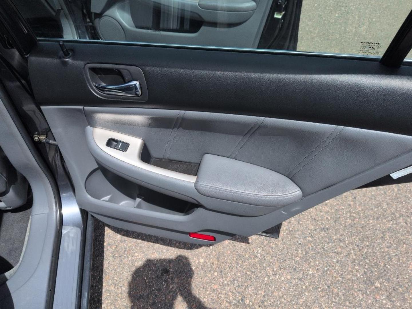 2006 GRAY Honda Accord EX (1HGCM66596A) with an V6, 3.0L engine, Automatic transmission, located at 10890 W. Colfax Ave., Lakewood, CO, 80215, (303) 274-7692, 39.739914, -105.120132 - Photo#20