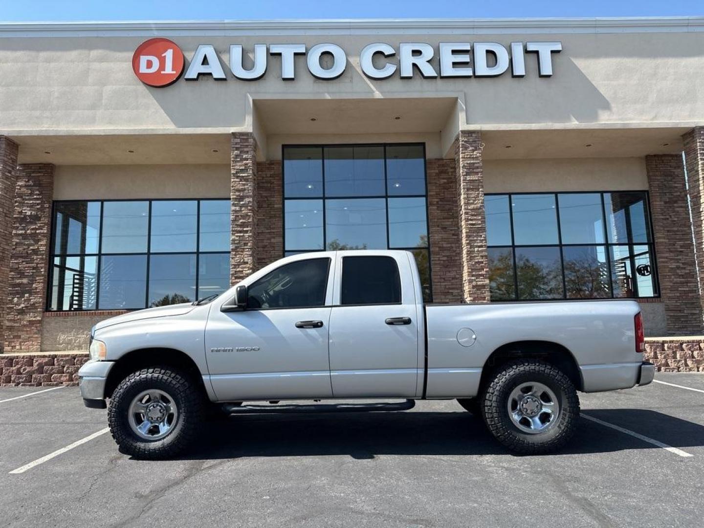 2003 SILVER Dodge Ram Pickup ST QUAD CAB SHORT BE (1D7HU18N23S) with an V8, 4.7L engine, Automatic transmission, located at 10890 W. Colfax Ave., Lakewood, CO, 80215, (303) 274-7692, 39.739914, -105.120132 - Photo#0