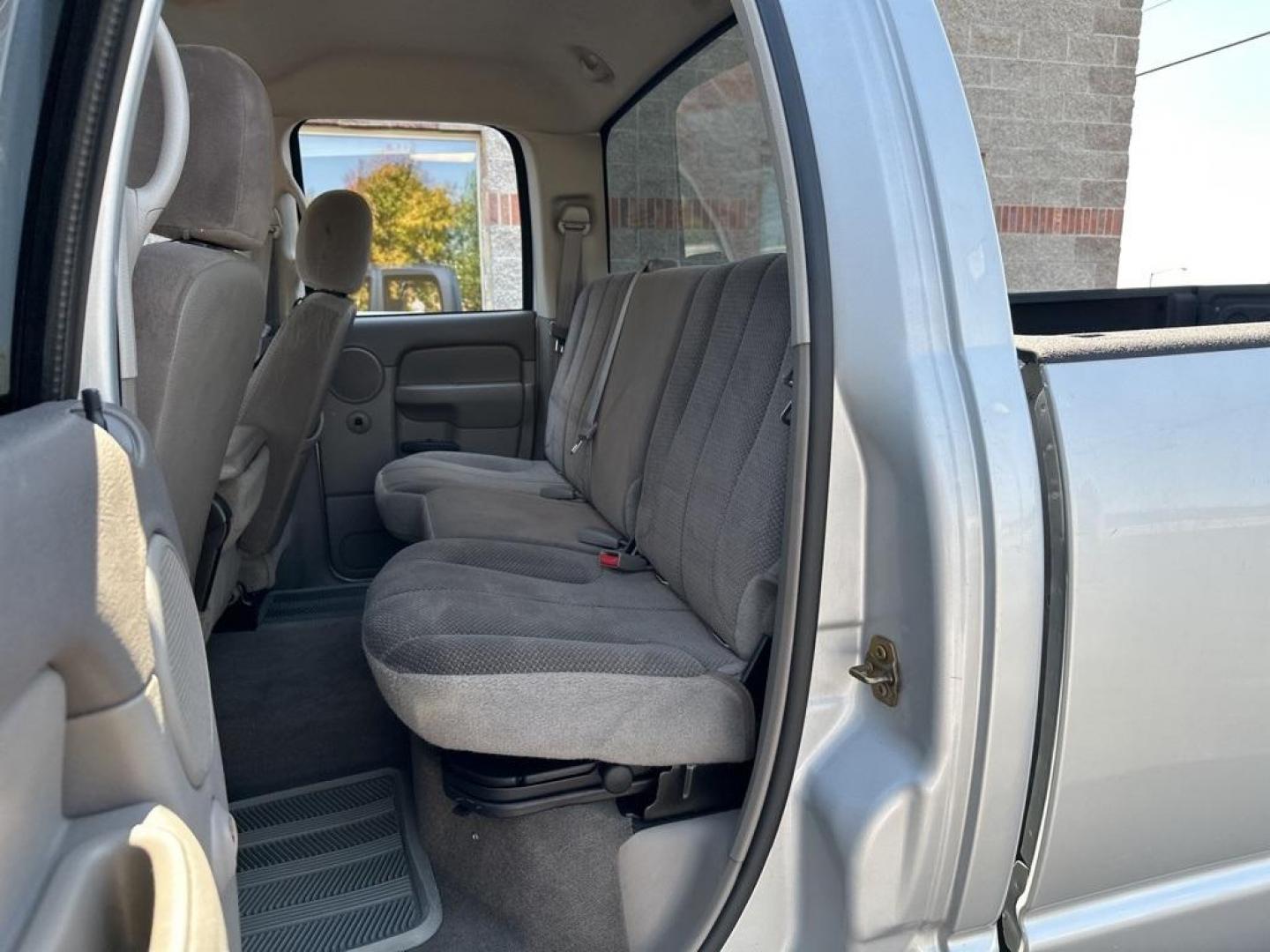 2003 SILVER Dodge Ram Pickup ST QUAD CAB SHORT BE (1D7HU18N23S) with an V8, 4.7L engine, Automatic transmission, located at 10890 W. Colfax Ave., Lakewood, CO, 80215, (303) 274-7692, 39.739914, -105.120132 - Photo#14