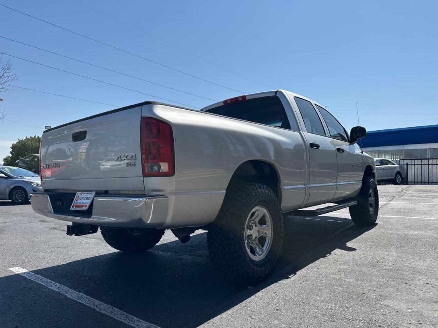 2003 SILVER Dodge Ram Pickup ST QUAD CAB SHORT BE (1D7HU18N23S) with an V8, 4.7L engine, Automatic transmission, located at 10890 W. Colfax Ave., Lakewood, CO, 80215, (303) 274-7692, 39.739914, -105.120132 - Photo#5