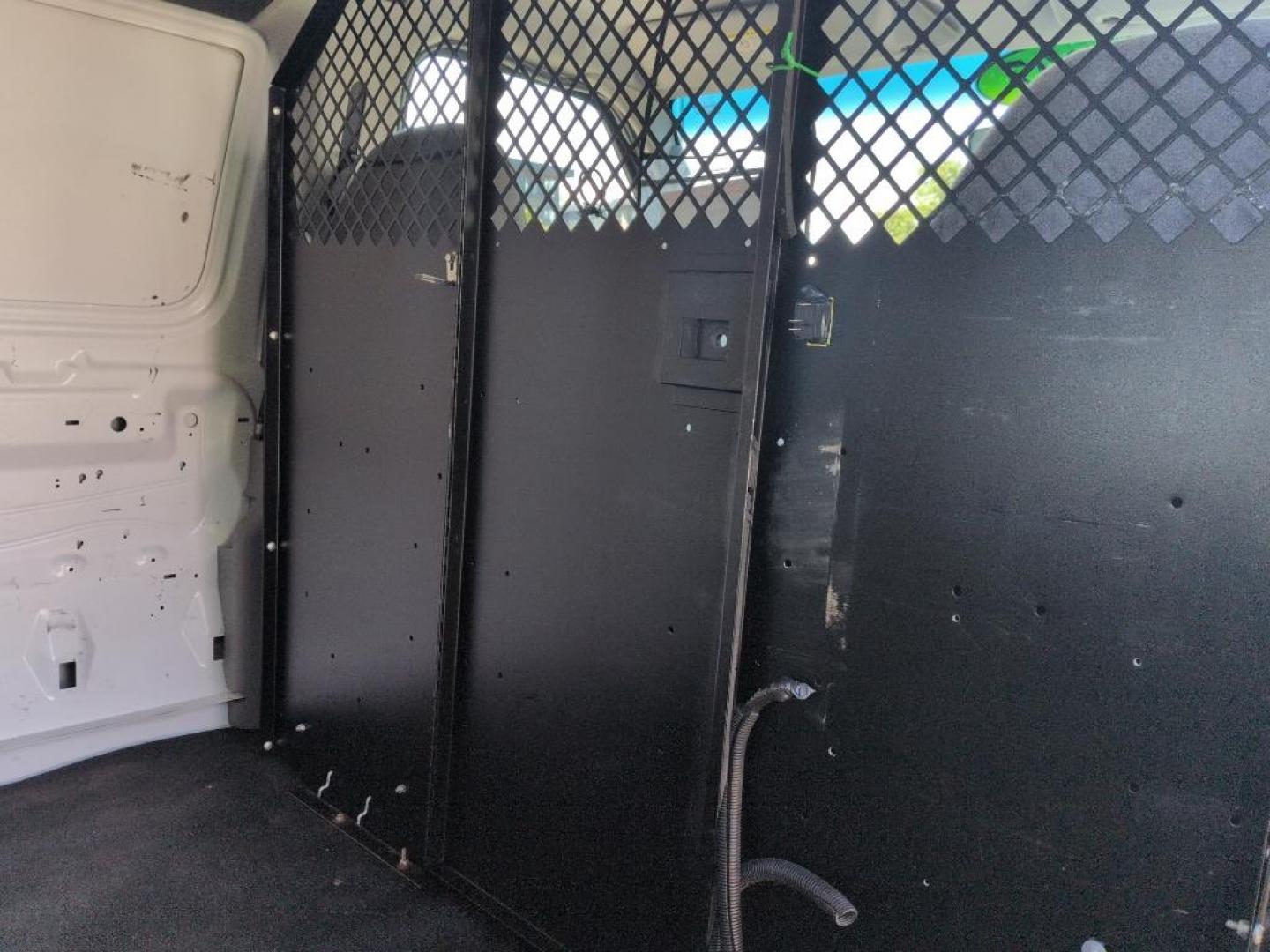 2007 WHITE Ford Econoline Base (1FTNE24L67D) with an V8, 5.4L (330 CID) engine, Automatic transmission, located at 10890 W. Colfax Ave., Lakewood, CO, 80215, (303) 274-7692, 39.739914, -105.120132 - Photo#19