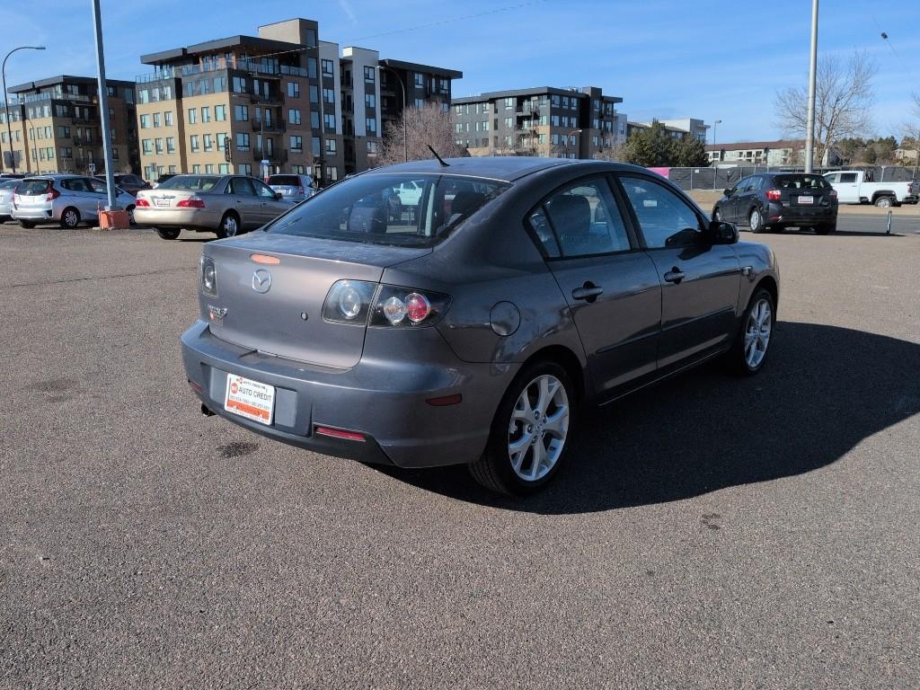 2009 GRAY Mazda Mazda3 i (JM1BK32FX91) with an 4 Cyl, 2.0L engine, Automatic transmission, located at 10890 W. Colfax Ave., Lakewood, CO, 80215, (303) 274-7692, 39.739914, -105.120132 - Photo#4