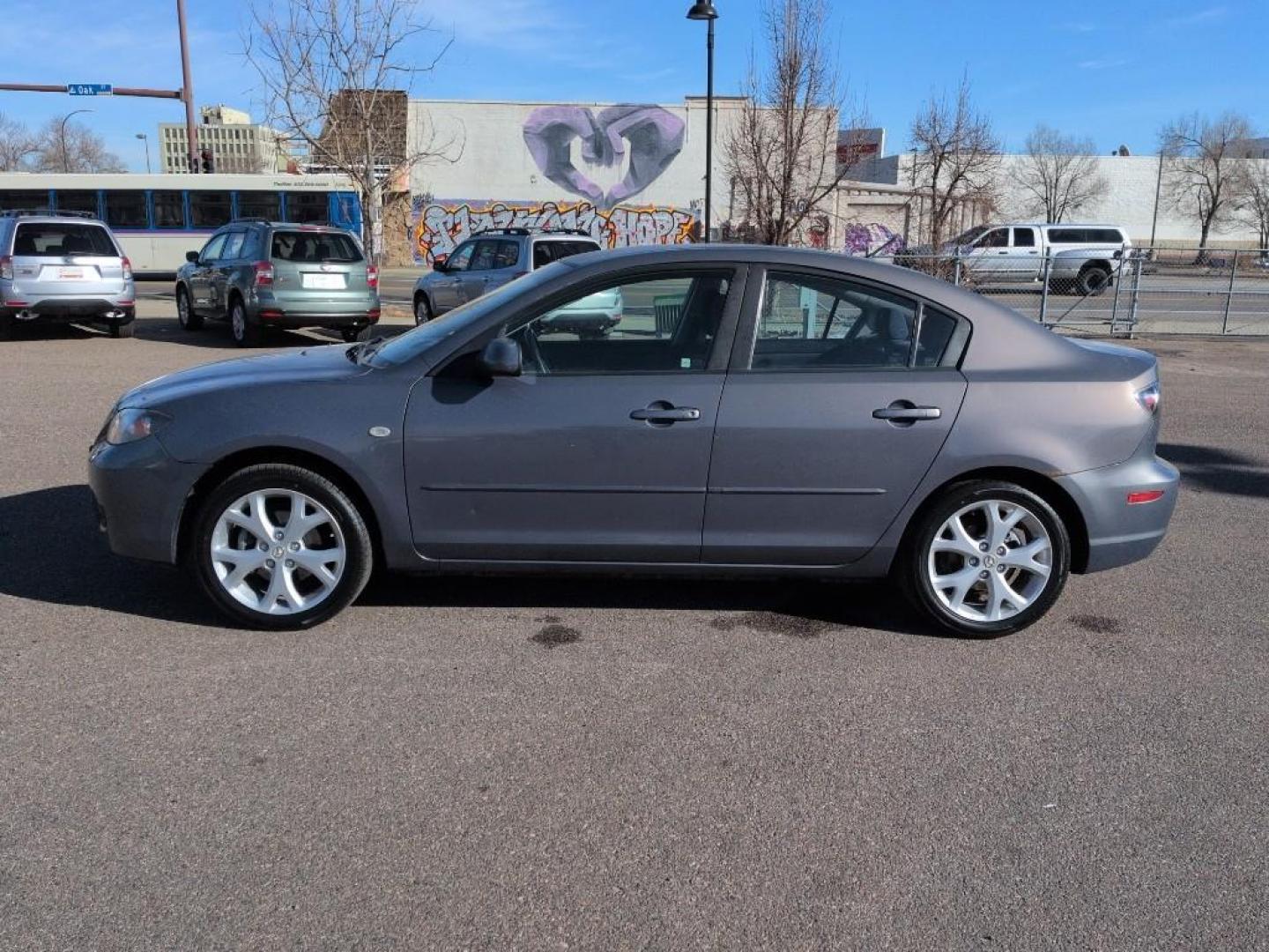 2009 GRAY Mazda Mazda3 i (JM1BK32FX91) with an 4 Cyl, 2.0L engine, Manual 5-Speed transmission, located at 10890 W. Colfax Ave., Lakewood, CO, 80215, (303) 274-7692, 39.739914, -105.120132 - Photo#7