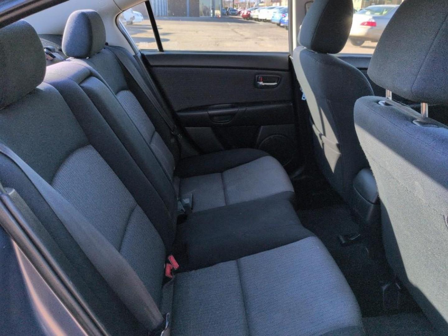 2009 GRAY Mazda Mazda3 i (JM1BK32FX91) with an 4 Cyl, 2.0L engine, Manual 5-Speed transmission, located at 10890 W. Colfax Ave., Lakewood, CO, 80215, (303) 274-7692, 39.739914, -105.120132 - Photo#19