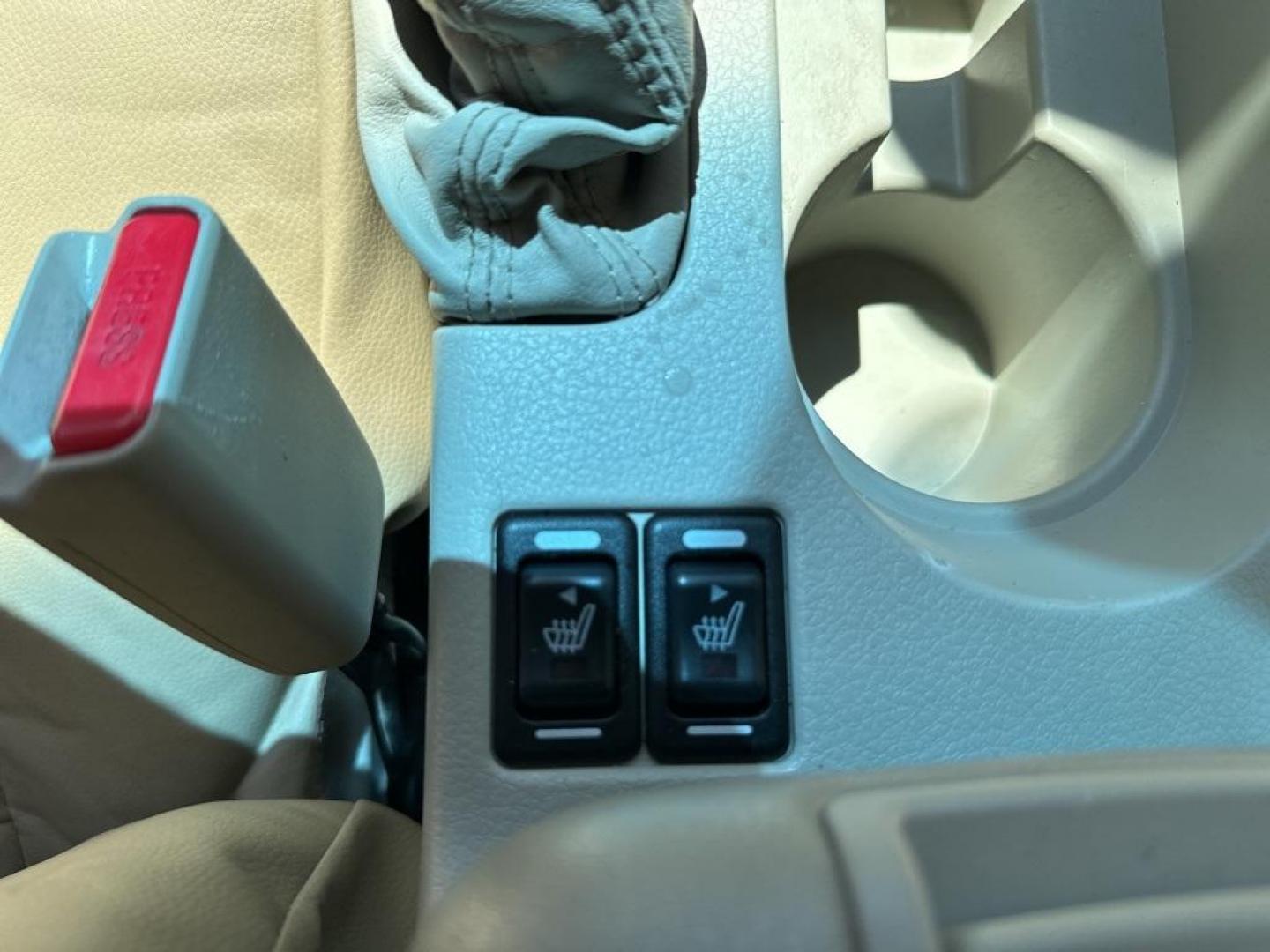 2008 Nb2 /Ivory Subaru Impreza Outback Sport (JF1GH63628G) with an 2.5L SOHC engine, Manual transmission, located at 10890 W. Colfax Ave., Lakewood, CO, 80215, (303) 274-7692, 39.739914, -105.120132 - 2008 Subaru Impreza<br><br>D1 Auto NEVER charges dealer fees! All cars have clean titles and have been inspected for mechanical issues. We have financing for everyone. Good credit, bad credit, first time buyers.<br><br>Please call Lakewood Location 303-274-7692 or Thornton 303-287-5511 to schedule a - Photo#10