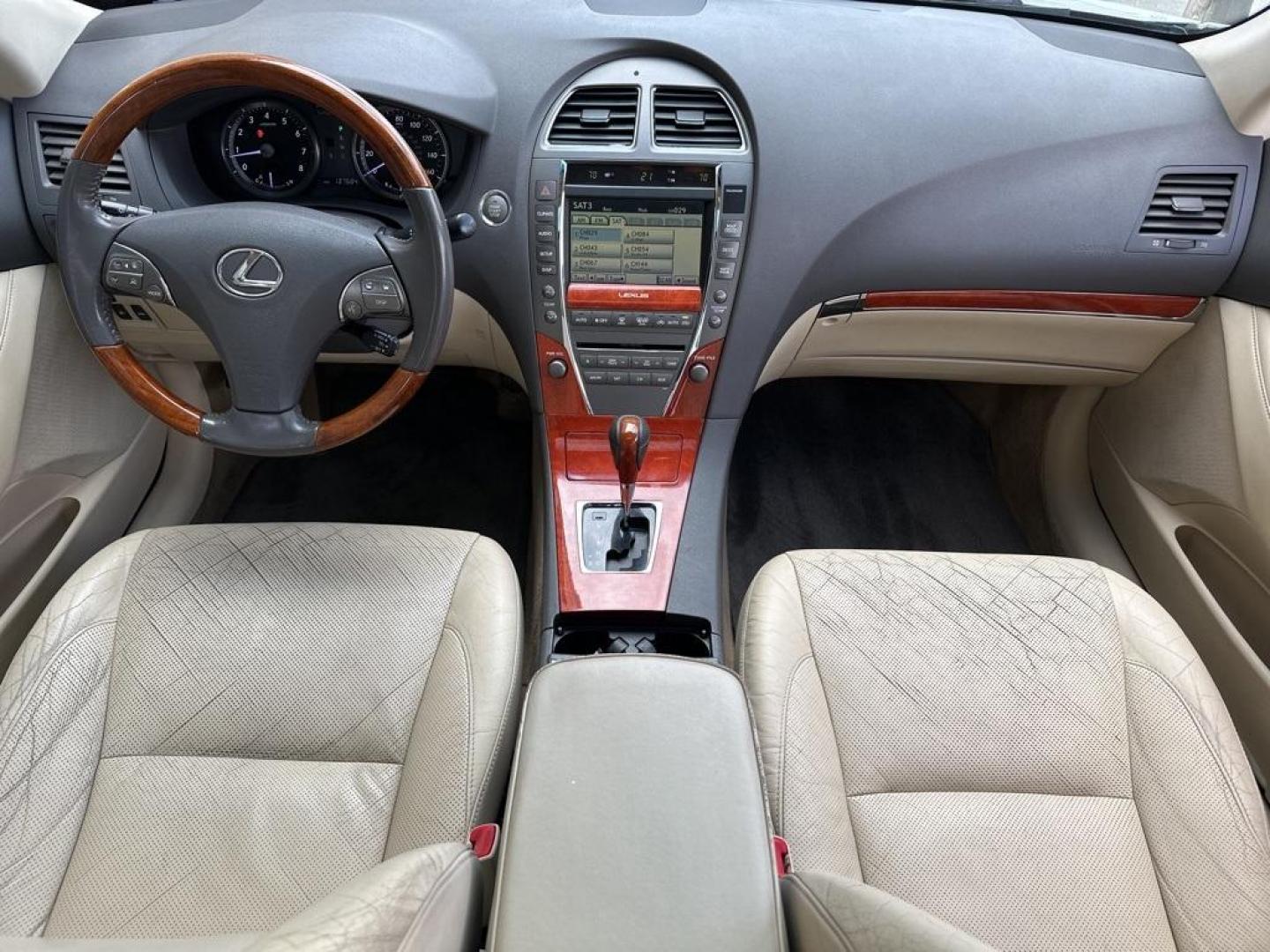 2010 White /Parchment Lexus ES 350 (JTHBK1EG2A2) with an 3.5L V6 DOHC Dual VVT-i 24V engine, Automatic transmission, located at 10890 W. Colfax Ave., Lakewood, CO, 80215, (303) 274-7692, 39.739914, -105.120132 - 2010 Lexus ES FWD All Cars Have Clean Titles And Are Serviced Before Sale., Backup Camera, Leather, Heated and Ventilated Seats, Non Smoker, No Pet Odor Or Hair, ES 350, Parchment Leather, 17'' 10-Spoke Aluminum Alloy Wheels, Heated and Ventilated Front Seats, High-Intensity Discharge Headlamps, N - Photo#13