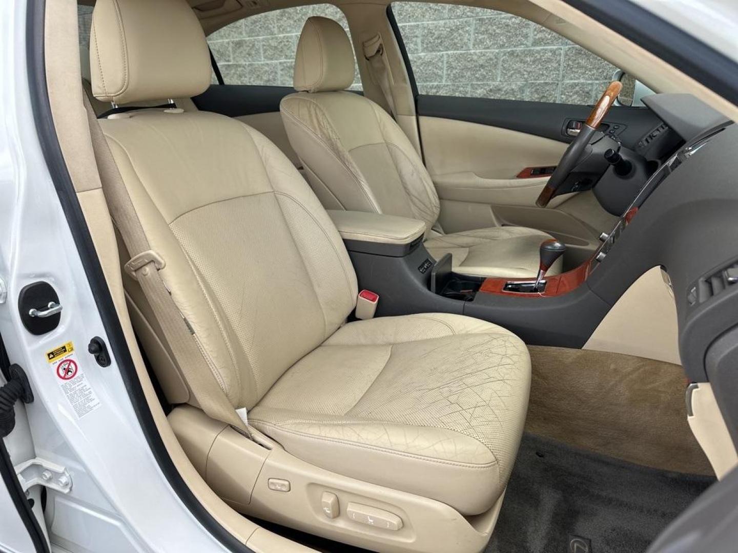 2010 White /Parchment Lexus ES 350 (JTHBK1EG2A2) with an 3.5L V6 DOHC Dual VVT-i 24V engine, Automatic transmission, located at 10890 W. Colfax Ave., Lakewood, CO, 80215, (303) 274-7692, 39.739914, -105.120132 - 2010 Lexus ES FWD All Cars Have Clean Titles And Are Serviced Before Sale., Backup Camera, Leather, Heated and Ventilated Seats, Non Smoker, No Pet Odor Or Hair, ES 350, Parchment Leather, 17'' 10-Spoke Aluminum Alloy Wheels, Heated and Ventilated Front Seats, High-Intensity Discharge Headlamps, N - Photo#16