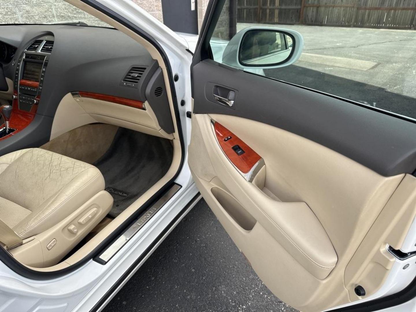 2010 White /Parchment Lexus ES 350 (JTHBK1EG2A2) with an 3.5L V6 DOHC Dual VVT-i 24V engine, Automatic transmission, located at 10890 W. Colfax Ave., Lakewood, CO, 80215, (303) 274-7692, 39.739914, -105.120132 - 2010 Lexus ES FWD All Cars Have Clean Titles And Are Serviced Before Sale., Backup Camera, Leather, Heated and Ventilated Seats, Non Smoker, No Pet Odor Or Hair, ES 350, Parchment Leather, 17'' 10-Spoke Aluminum Alloy Wheels, Heated and Ventilated Front Seats, High-Intensity Discharge Headlamps, N - Photo#21