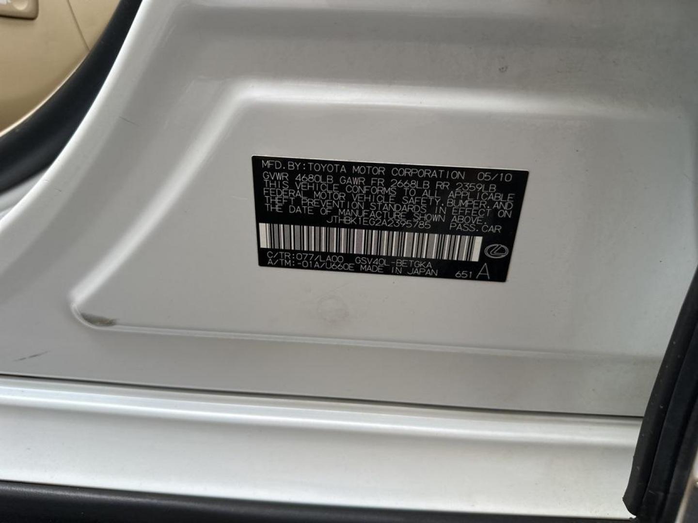 2010 White /Parchment Lexus ES 350 (JTHBK1EG2A2) with an 3.5L V6 DOHC Dual VVT-i 24V engine, Automatic transmission, located at 10890 W. Colfax Ave., Lakewood, CO, 80215, (303) 274-7692, 39.739914, -105.120132 - 2010 Lexus ES FWD All Cars Have Clean Titles And Are Serviced Before Sale., Backup Camera, Leather, Heated and Ventilated Seats, Non Smoker, No Pet Odor Or Hair, ES 350, Parchment Leather, 17'' 10-Spoke Aluminum Alloy Wheels, Heated and Ventilated Front Seats, High-Intensity Discharge Headlamps, N - Photo#27