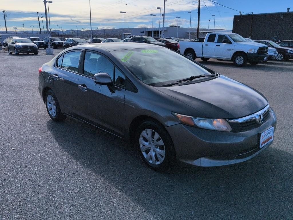 2012 GRAY Honda Civic LX (19XFB2F57CE) with an 4 Cyl, 1.8L engine, Automatic transmission, located at 10890 W. Colfax Ave., Lakewood, CO, 80215, (303) 274-7692, 39.739914, -105.120132 - Photo#2
