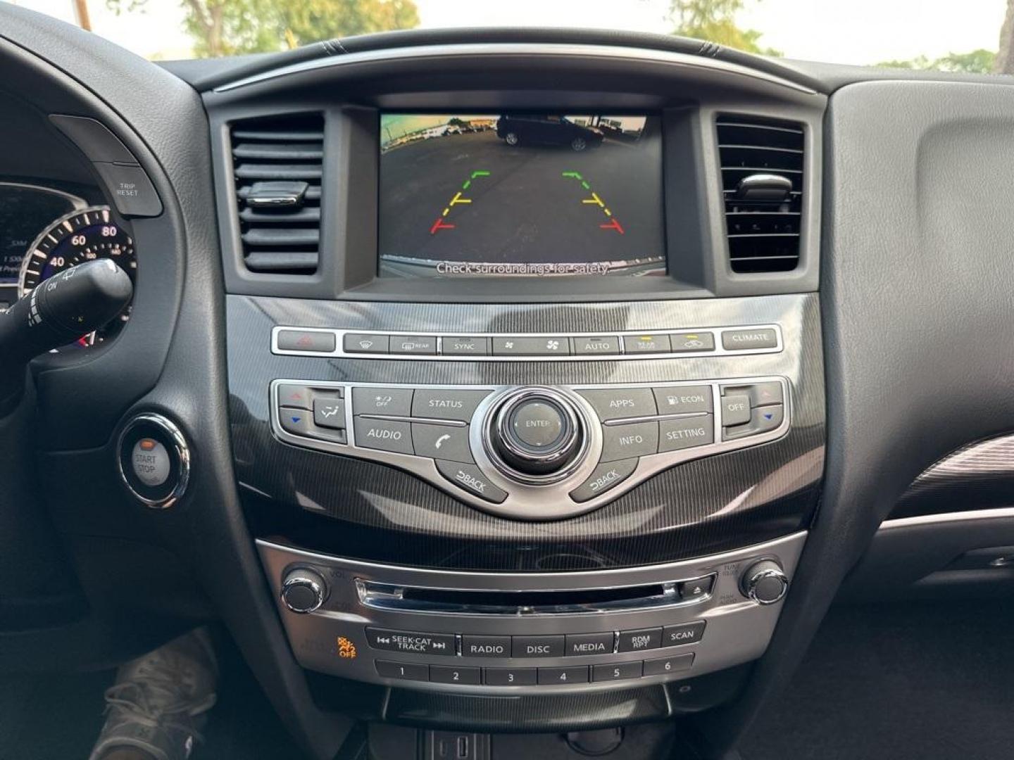 2019 Liquid Platinum /Graphite INFINITI QX60 LUXE (5N1DL0MM2KC) with an 3.5L V6 engine, CVT transmission, located at 10890 W. Colfax Ave., Lakewood, CO, 80215, (303) 274-7692, 39.739914, -105.120132 - 2019 INFINITI QX60, All Wheel Drive, 3rd Row Seat and in mint condition inside and out! <br>All Cars Have Clean Titles And Are Serviced Before Sale., <br>Clean Carfax, No Accident, Apple/Android Car Play, Blind Spot Monitoring, Backup Camera, Leather, Heated Seats, Bluetooth/ With Bluetooth Audio, N - Photo#11