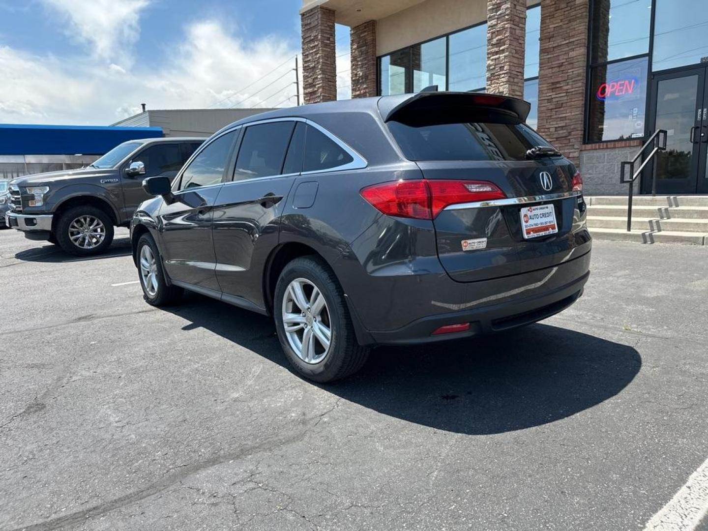 2015 Graphite Luster Metallic /Ebony Acura RDX Technology Package (5J8TB4H57FL) with an 3.5L V6 SOHC i-VTEC 24V engine, Automatic transmission, located at 10890 W. Colfax Ave., Lakewood, CO, 80215, (303) 274-7692, 39.739914, -105.120132 - 2015 Acura RDX<br>All Cars Have Clean Titles And Are Serviced Before Sale., Clean Carfax, No Accident, All Books and Keys, Backup Camera, Leather, Heated Seats, Bluetooth/ With Bluetooth Audio, Non Smoker, No Pet Odor Or Hair, 3.5L V6 SOHC i-VTEC 24V, AWD.<br>D1 Auto NEVER charges dealer fees! All c - Photo#7