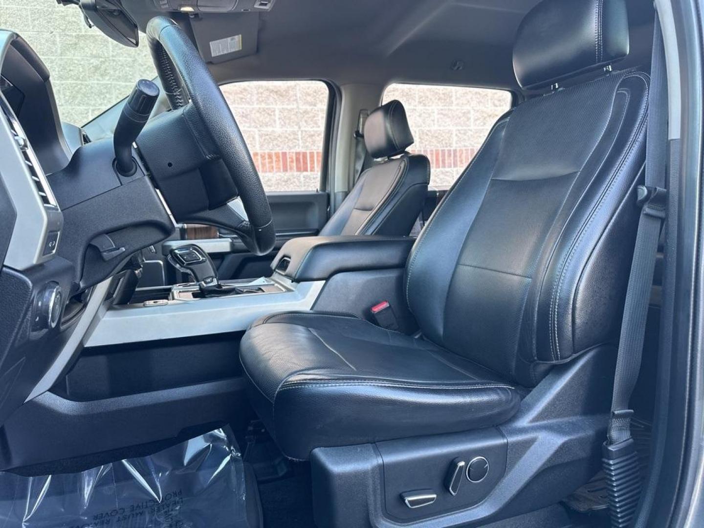 2016 Gray /Black Ford F-150 Lariat (1FTEW1EF2GK) with an 5.0L V8 FFV engine, Automatic transmission, located at 10890 W. Colfax Ave., Lakewood, CO, 80215, (303) 274-7692, 39.739914, -105.120132 - 2016 Ford F-150 Lariat with FX-4 Off Road Package. This truck is in excellent condition inside and out. Loaded with 5.0L V8 engine, Max Tow Package, Extended Range Fuel Tank and much more. This truck shows Zero signs of off road use, <br><br>All Cars Have Clean Titles And Are Serviced Before Sale., - Photo#16