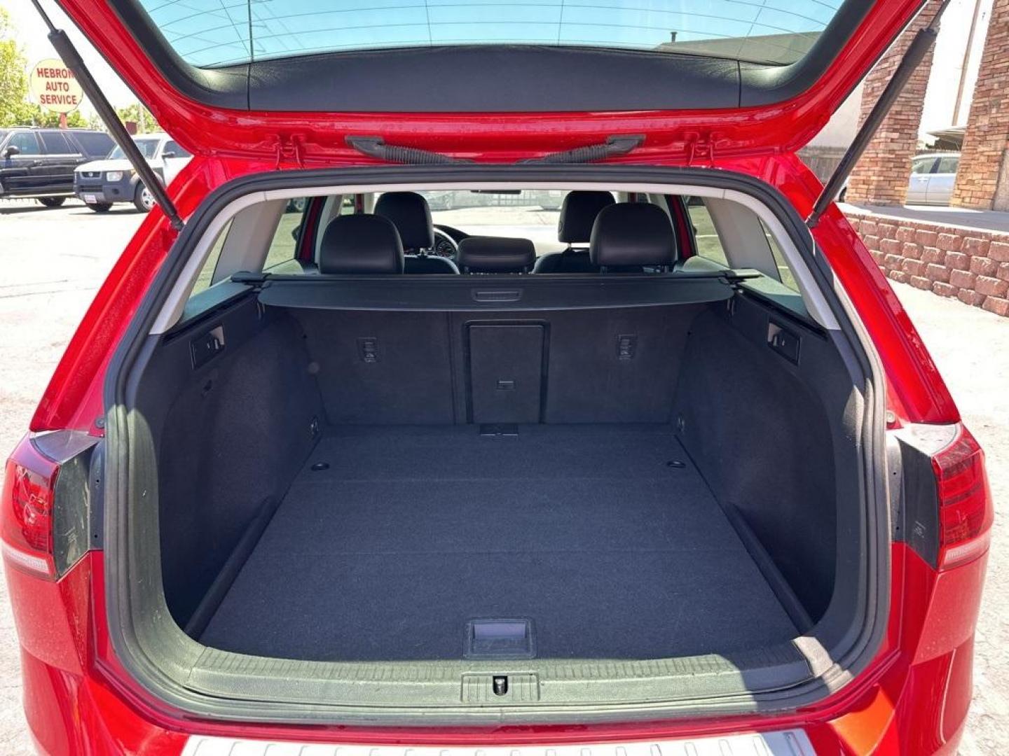 2019 Tornado Red /Black Volkswagen Golf Alltrack TSI S (3VWH17AU9KM) with an 1.8L TSI engine, Automatic transmission, located at 10890 W. Colfax Ave., Lakewood, CO, 80215, (303) 274-7692, 39.739914, -105.120132 - 2019 Volkswagen Golf Alltrack All Wheel Drive and One Owner.<br><br>All Cars Have Clean Titles And Are Serviced Before Sale., Apple/Android Car Play, New Tires, Backup Camera, Leather, Heated Seats, Non Smoker, AWD.<br><br>D1 Auto NEVER charges dealer fees! All cars have clean titles and have been i - Photo#16