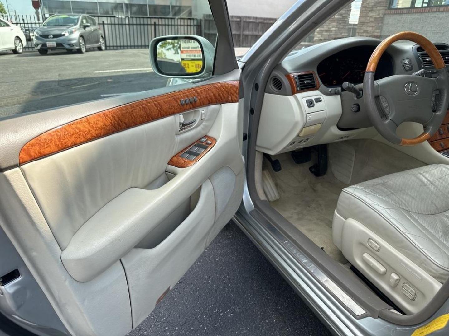 2003 Millennium Silver Metallic /Ivory Lexus LS 430 (JTHBN30F230) with an 4.3L V8 SMPI DOHC engine, Automatic transmission, located at 10890 W. Colfax Ave., Lakewood, CO, 80215, (303) 274-7692, 39.739914, -105.120132 - 2003 Lexus LS IN GOOD CONDITION with a clean title. This car has been inspected and inspection will be passed to the next owner. The good, everything works as it should. This car is sold as is with no warranty do to age and miles. <br><br>D1 Auto NEVER charges dealer fees! All cars have clean titles - Photo#22
