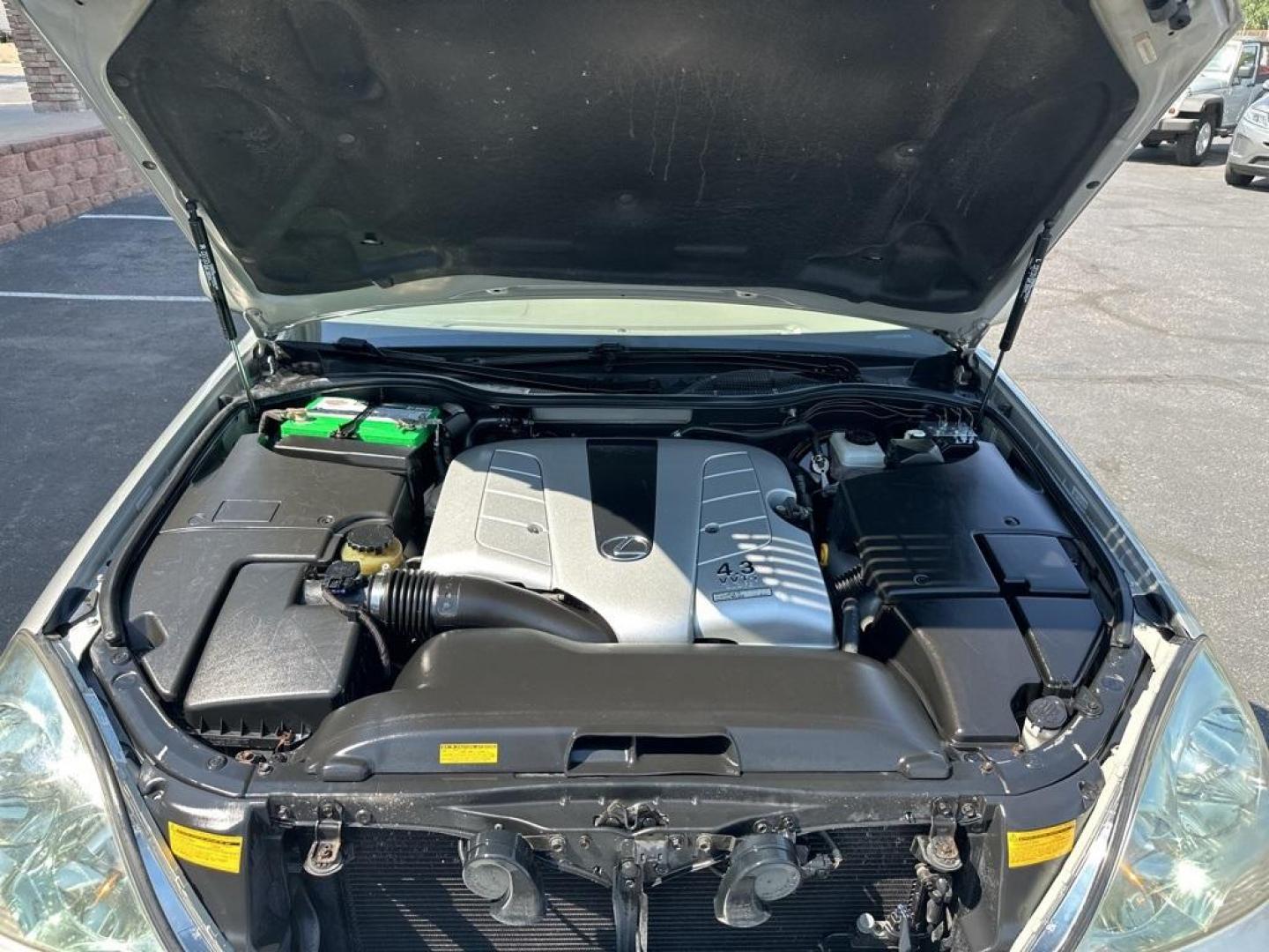 2003 Millennium Silver Metallic /Ivory Lexus LS 430 (JTHBN30F230) with an 4.3L V8 SMPI DOHC engine, Automatic transmission, located at 10890 W. Colfax Ave., Lakewood, CO, 80215, (303) 274-7692, 39.739914, -105.120132 - 2003 Lexus LS IN GOOD CONDITION with a clean title. This car has been inspected and inspection will be passed to the next owner. The good, everything works as it should. This car is sold as is with no warranty do to age and miles. <br><br>D1 Auto NEVER charges dealer fees! All cars have clean titles - Photo#25