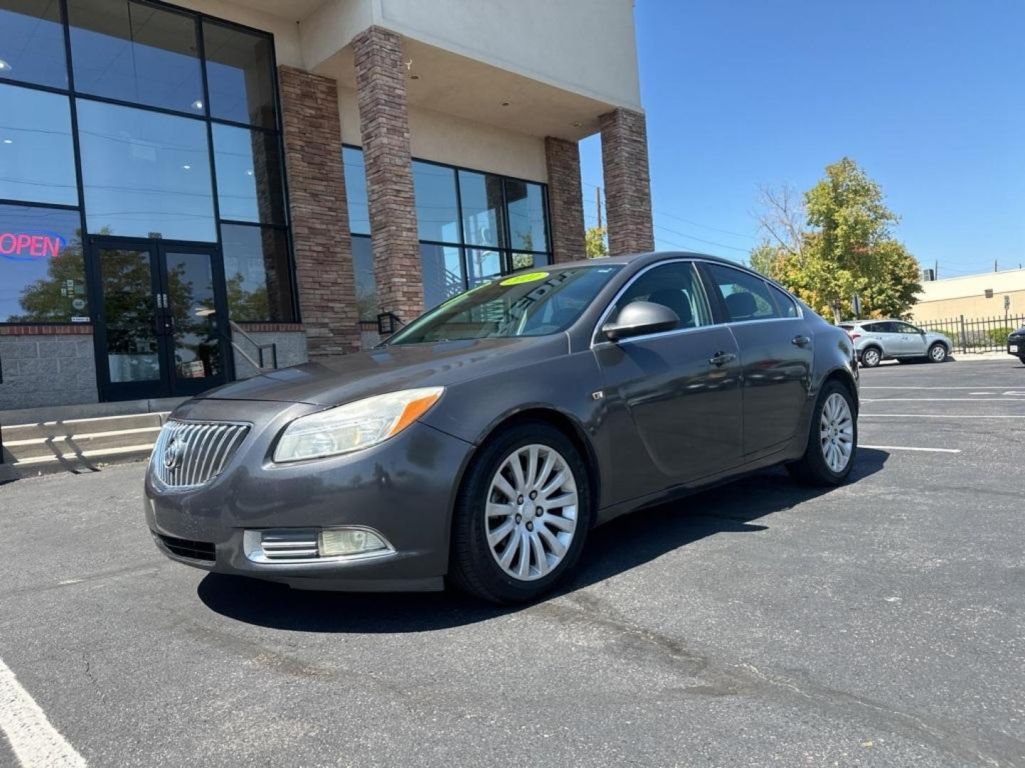 2011 Granite Gray Metallic /Ebony Buick Regal CXL (W04GS5EC6B1) with an ECOTEC 2.4L I4 SIDI DOHC VVT engine, Automatic transmission, located at 10890 W. Colfax Ave., Lakewood, CO, 80215, (303) 274-7692, 39.739914, -105.120132 - 2011 Buick Regal<br><br>D1 Auto NEVER charges dealer fees! All cars have clean titles and have been inspected for mechanical issues. We have financing for everyone. Good credit, bad credit, first time buyers.<br><br>Please call Lakewood Location 303-274-7692 or Thornton 303-287-5511 to schedule a te - Photo#1
