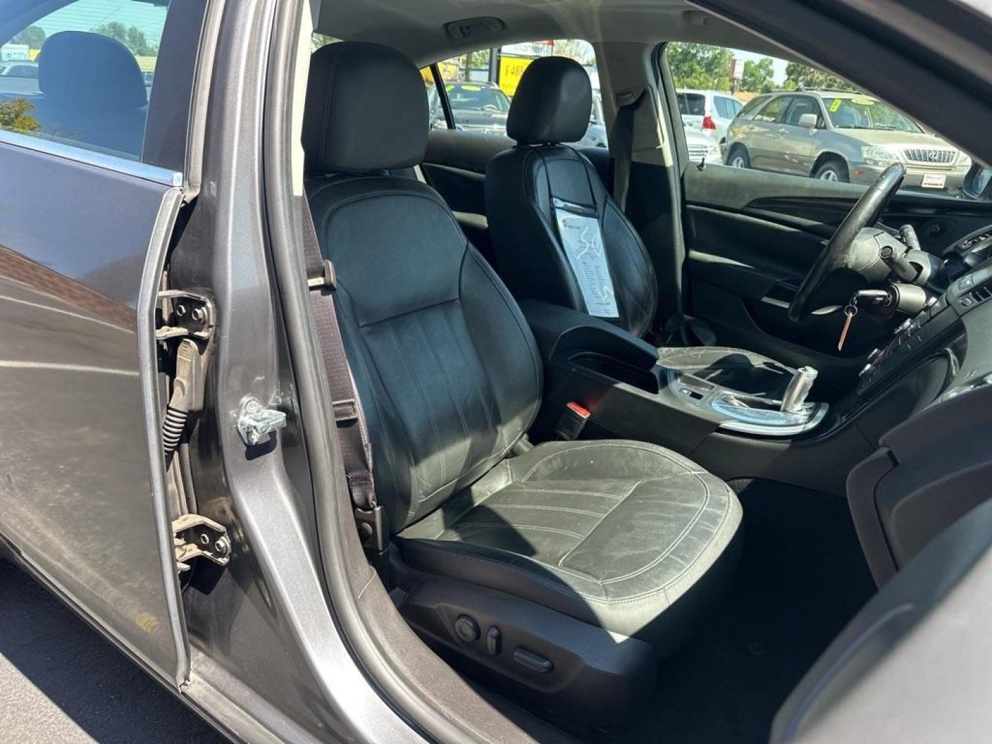 2011 Granite Gray Metallic /Ebony Buick Regal CXL (W04GS5EC6B1) with an ECOTEC 2.4L I4 SIDI DOHC VVT engine, Automatic transmission, located at 10890 W. Colfax Ave., Lakewood, CO, 80215, (303) 274-7692, 39.739914, -105.120132 - 2011 Buick Regal<br><br>D1 Auto NEVER charges dealer fees! All cars have clean titles and have been inspected for mechanical issues. We have financing for everyone. Good credit, bad credit, first time buyers.<br><br>Please call Lakewood Location 303-274-7692 or Thornton 303-287-5511 to schedule a te - Photo#8