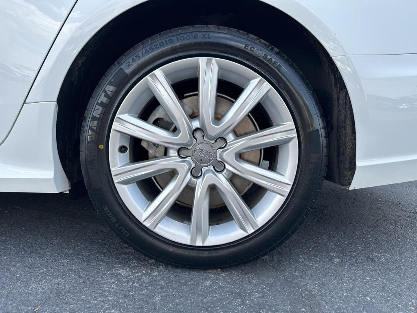 2016 Ibis White /Atlas Beige Audi A6 2.0T Premium Plus (WAUGFAFC4GN) with an 2.0L 4-Cylinder TFSI engine, Automatic transmission, located at 10890 W. Colfax Ave., Lakewood, CO, 80215, (303) 274-7692, 39.739914, -105.120132 - 2016 Audi A6 Premium Plus, Clean Title and fully serviced including new tires, brakes and more. This is a non smoker car and very clean. <br><br>All Cars Have Clean Titles And Are Serviced Before Sale., Clean Carfax, No Accident, Blind Spot Monitoring, Backup Camera, Heated Seats, Bluetooth/ With Bl - Photo#34