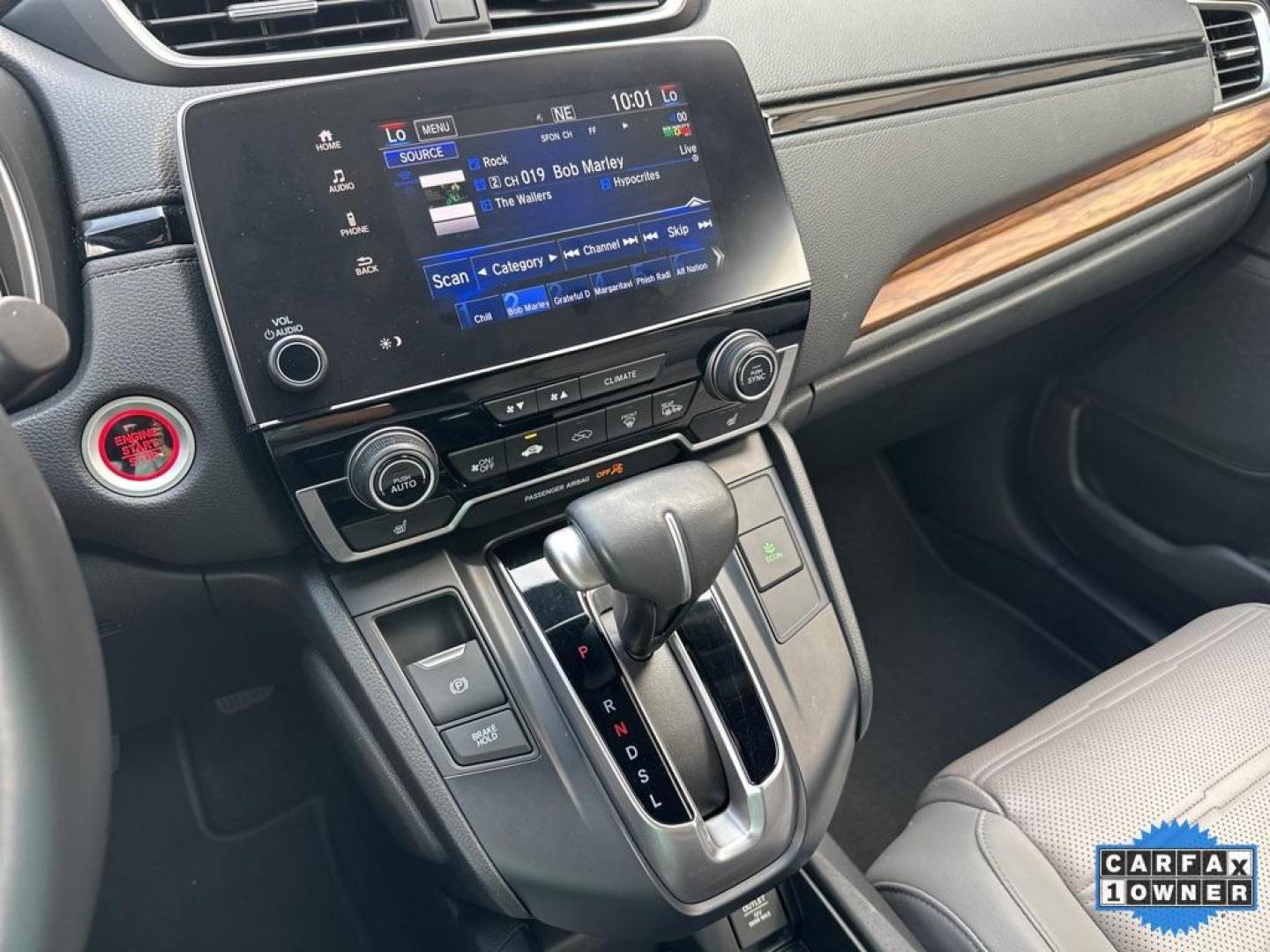 2017 Lunar Silver Metallic /Gray Honda CR-V EX-L (5J6RW2H85HL) with an 1.5L I4 DOHC 16V engine, CVT transmission, located at 10890 W. Colfax Ave., Lakewood, CO, 80215, (303) 274-7692, 39.739914, -105.120132 - 2017 Honda CR-V E-XL, Clean Title with very low miles!<br><br>All Cars Have Clean Titles And Are Serviced Before Sale., Blind Spot Monitoring, Backup Camera, Leather, Heated Seats, Bluetooth/ With Bluetooth Audio, New Brakes, AWD, Power moonroof.<br>D1 Auto NEVER charges dealer fees! All cars have c - Photo#9
