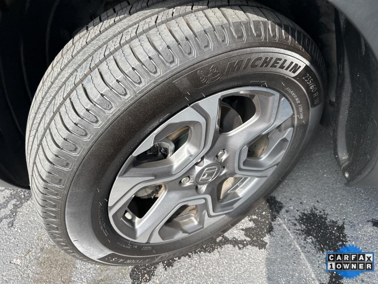 2017 Lunar Silver Metallic /Gray Honda CR-V EX-L (5J6RW2H85HL) with an 1.5L I4 DOHC 16V engine, CVT transmission, located at 10890 W. Colfax Ave., Lakewood, CO, 80215, (303) 274-7692, 39.739914, -105.120132 - 2017 Honda CR-V E-XL, Clean Title with very low miles!<br><br>All Cars Have Clean Titles And Are Serviced Before Sale., Blind Spot Monitoring, Backup Camera, Leather, Heated Seats, Bluetooth/ With Bluetooth Audio, New Brakes, AWD, Power moonroof.<br>D1 Auto NEVER charges dealer fees! All cars have c - Photo#22