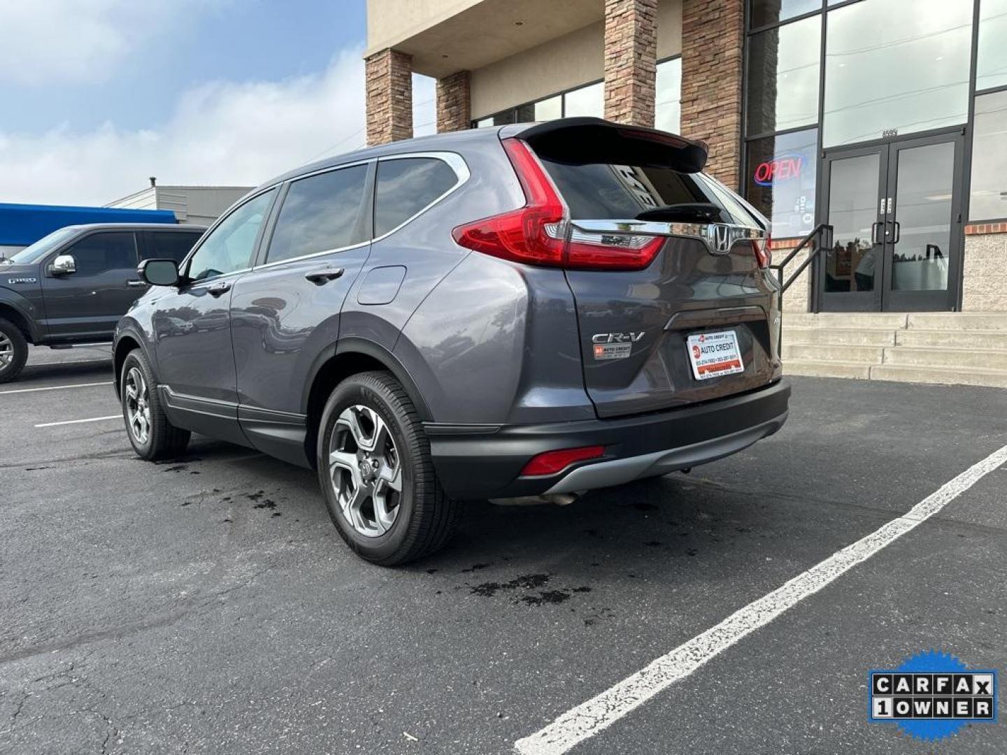 2017 Lunar Silver Metallic /Gray Honda CR-V EX-L (5J6RW2H85HL) with an 1.5L I4 DOHC 16V engine, CVT transmission, located at 10890 W. Colfax Ave., Lakewood, CO, 80215, (303) 274-7692, 39.739914, -105.120132 - 2017 Honda CR-V E-XL, Clean Title with very low miles!<br><br>All Cars Have Clean Titles And Are Serviced Before Sale., Blind Spot Monitoring, Backup Camera, Leather, Heated Seats, Bluetooth/ With Bluetooth Audio, New Brakes, AWD, Power moonroof.<br>D1 Auto NEVER charges dealer fees! All cars have c - Photo#7