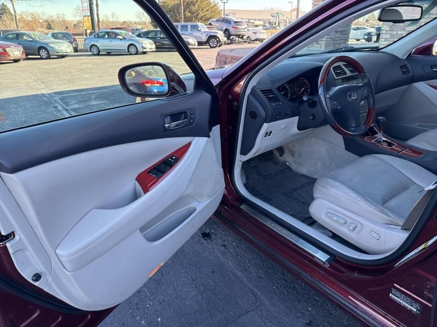 2008 Royal Ruby Metallic /Light Gray Lexus ES 350 (JTHBJ46G882) with an 3.5L V6 DOHC Dual VVT-i 24V engine, Automatic transmission, located at 10890 W. Colfax Ave., Lakewood, CO, 80215, (303) 274-7692, 39.739914, -105.120132 - 2008 Lexus ES FWD Light Gray Cloth.<br><br>D1 Auto NEVER charges dealer fees! All cars have clean titles and have been inspected for mechanical issues. We have financing for everyone. Good credit, bad credit, first time buyers.<br>Odometer is 7992 miles below market average!<br>Please call Lakewood - Photo#28