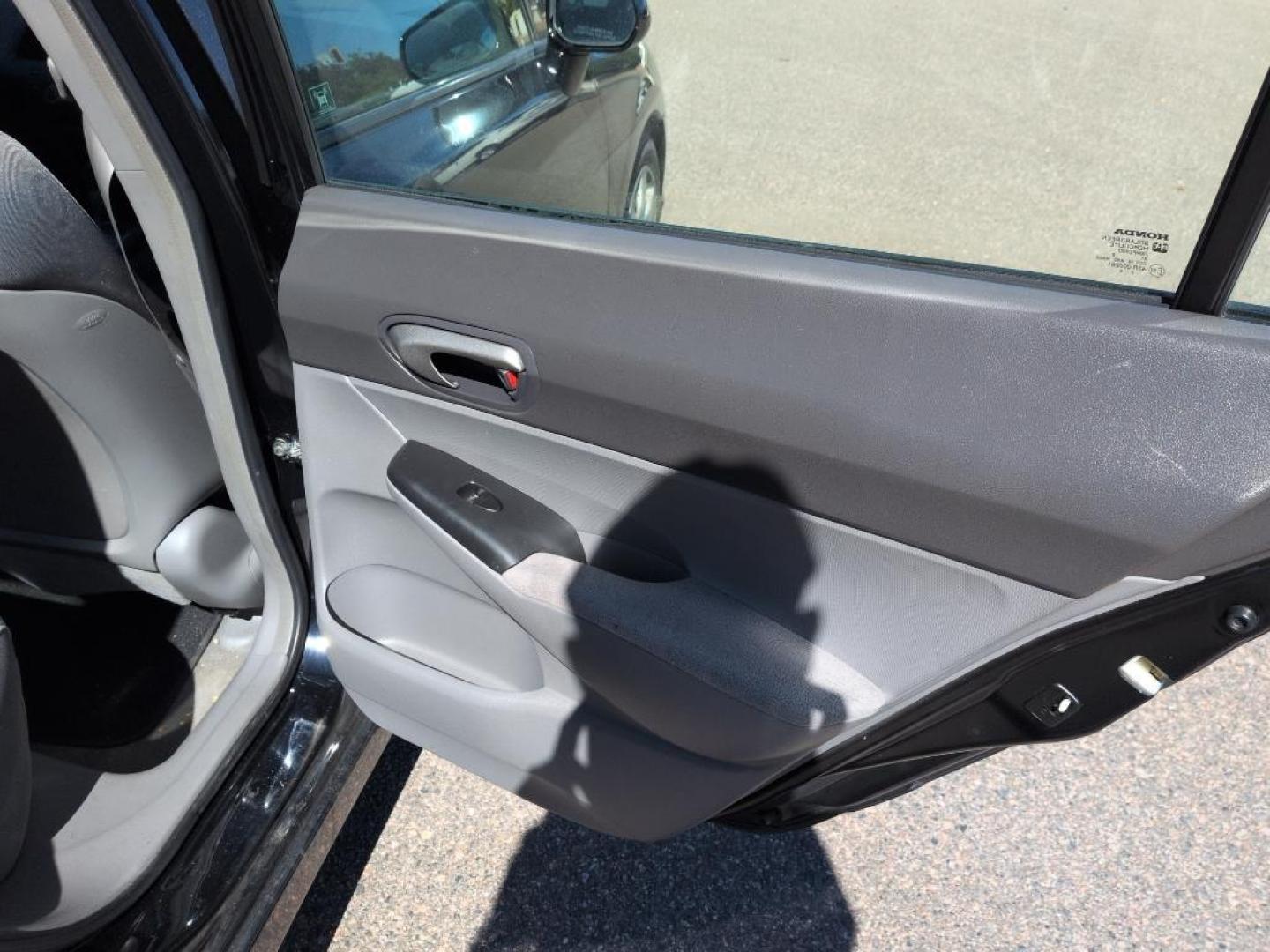 2008 BLACK Honda Civic LX (1HGFA165X8L) with an 4 Cyl, 1.8L engine, Automatic transmission, located at 10890 W. Colfax Ave., Lakewood, CO, 80215, (303) 274-7692, 39.739914, -105.120132 - Photo#18