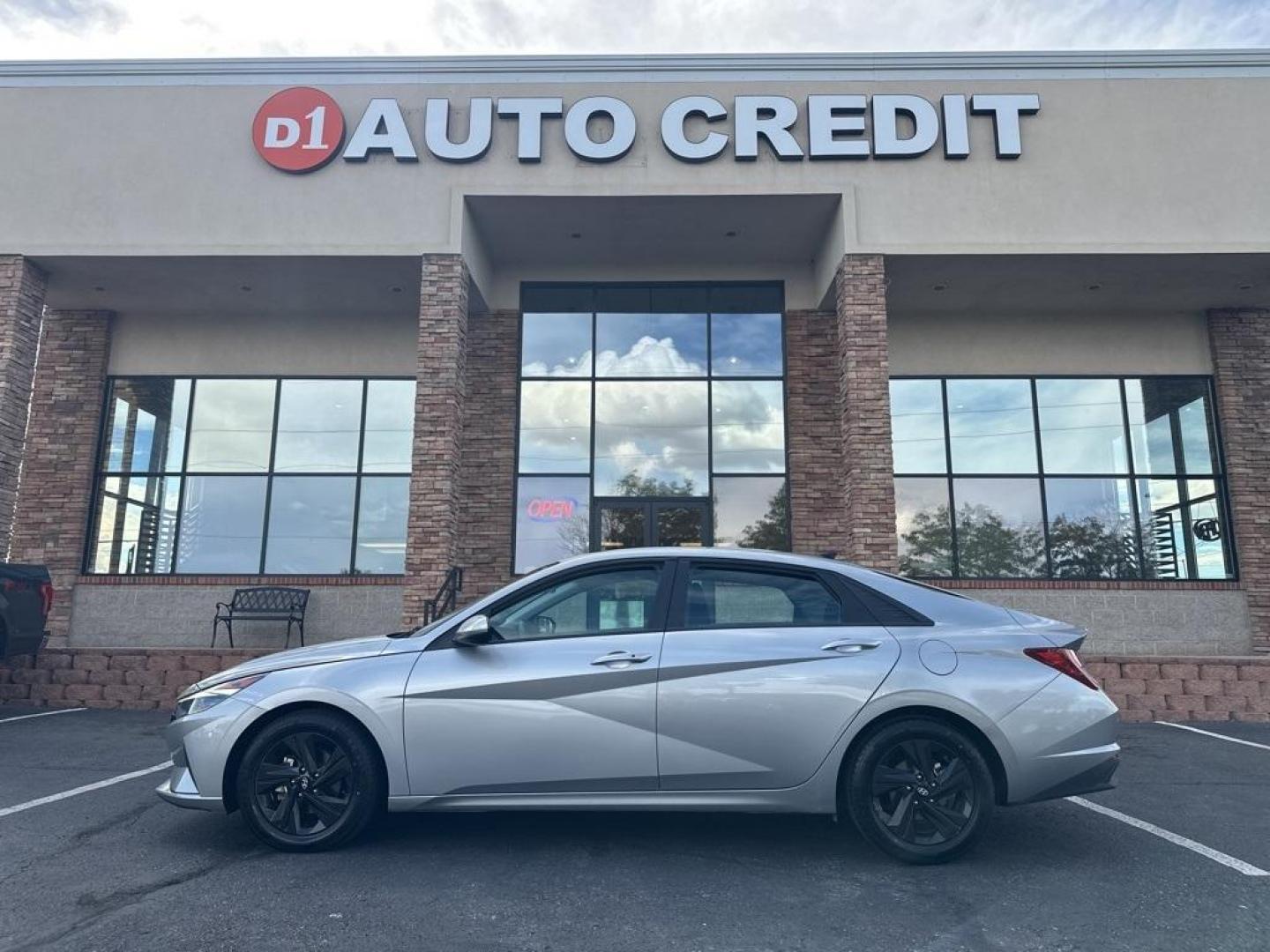 2021 Shimmering Silver Pearl /Black Hyundai Elantra SEL (5NPLM4AG9MH) with an 2.0L 4-Cylinder DOHC 16V engine, CVT transmission, located at 10890 W. Colfax Ave., Lakewood, CO, 80215, (303) 274-7692, 39.739914, -105.120132 - 2021 Hyundai Elantra One Owner, SEL loaded with, blind spot detection, Apple/Android Carplay, Lane departure warning, push button start and excellent fuel economy. <br><br>All Cars Have Clean Titles And Are Serviced Before Sale., CarfaxOne Owner, No Accidents, Apple/Android Car Play, Backup Camera, - Photo#0