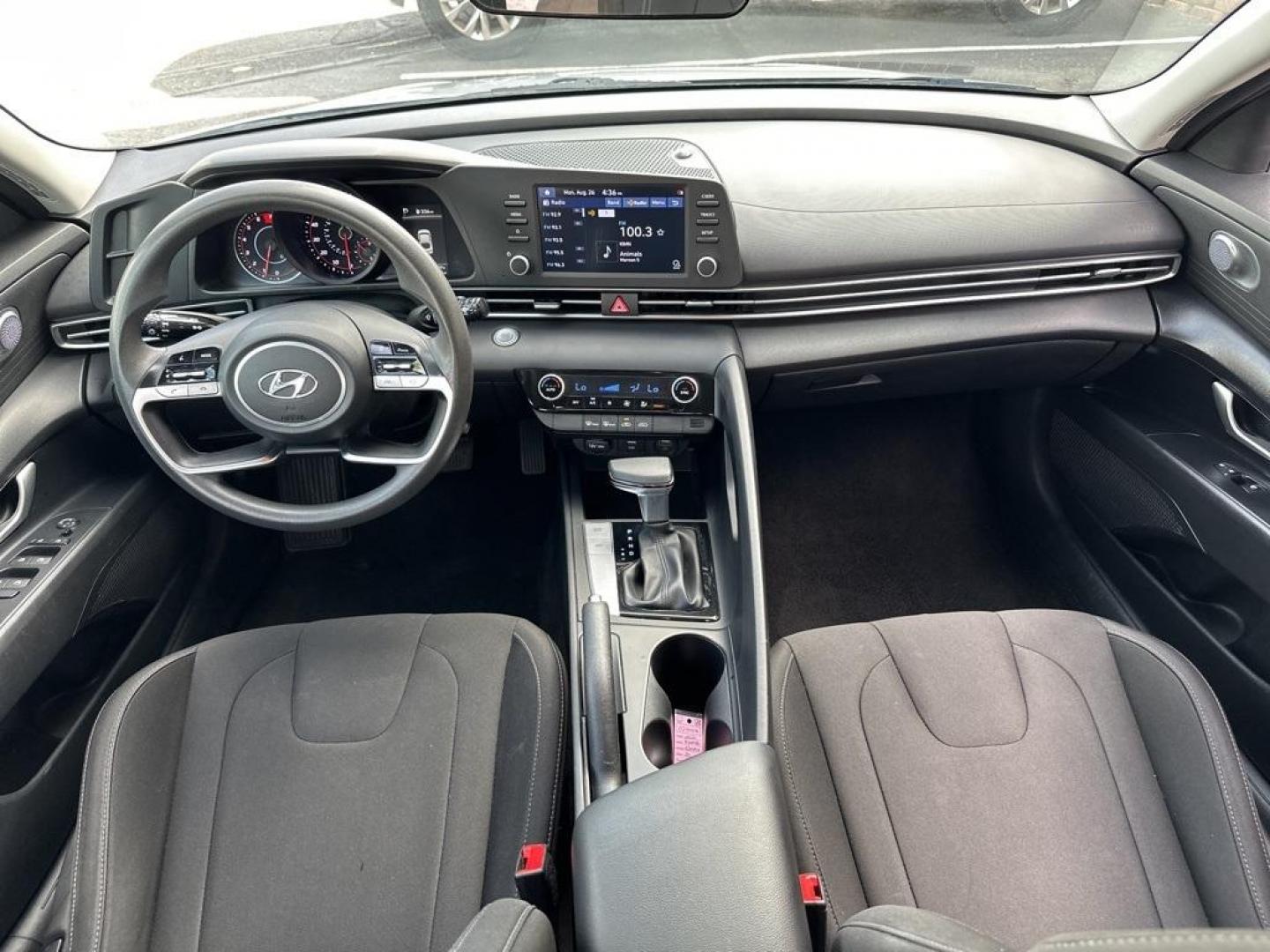 2021 Shimmering Silver Pearl /Black Hyundai Elantra SEL (5NPLM4AG9MH) with an 2.0L 4-Cylinder DOHC 16V engine, CVT transmission, located at 10890 W. Colfax Ave., Lakewood, CO, 80215, (303) 274-7692, 39.739914, -105.120132 - 2021 Hyundai Elantra One Owner, SEL loaded with, blind spot detection, Apple/Android Carplay, Lane departure warning, push button start and excellent fuel economy. <br><br>All Cars Have Clean Titles And Are Serviced Before Sale., CarfaxOne Owner, No Accidents, Apple/Android Car Play, Backup Camera, - Photo#9