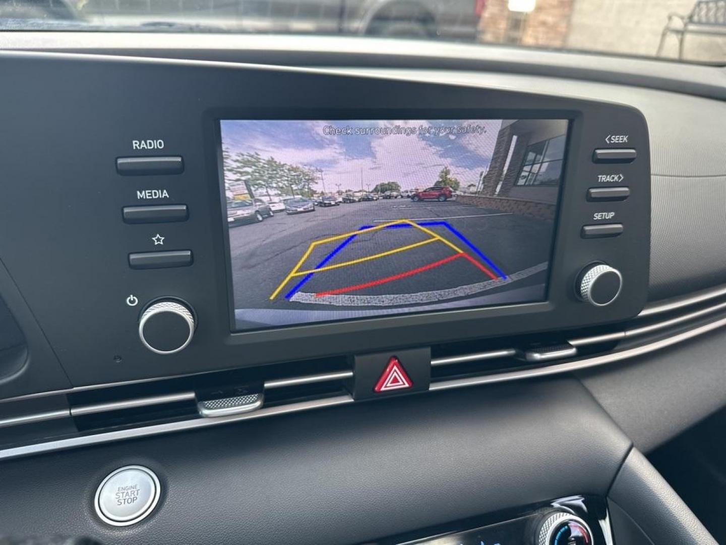 2021 Shimmering Silver Pearl /Black Hyundai Elantra SEL (5NPLM4AG9MH) with an 2.0L 4-Cylinder DOHC 16V engine, CVT transmission, located at 10890 W. Colfax Ave., Lakewood, CO, 80215, (303) 274-7692, 39.739914, -105.120132 - 2021 Hyundai Elantra One Owner, SEL loaded with, blind spot detection, Apple/Android Carplay, Lane departure warning, push button start and excellent fuel economy. <br><br>All Cars Have Clean Titles And Are Serviced Before Sale., CarfaxOne Owner, No Accidents, Apple/Android Car Play, Backup Camera, - Photo#11