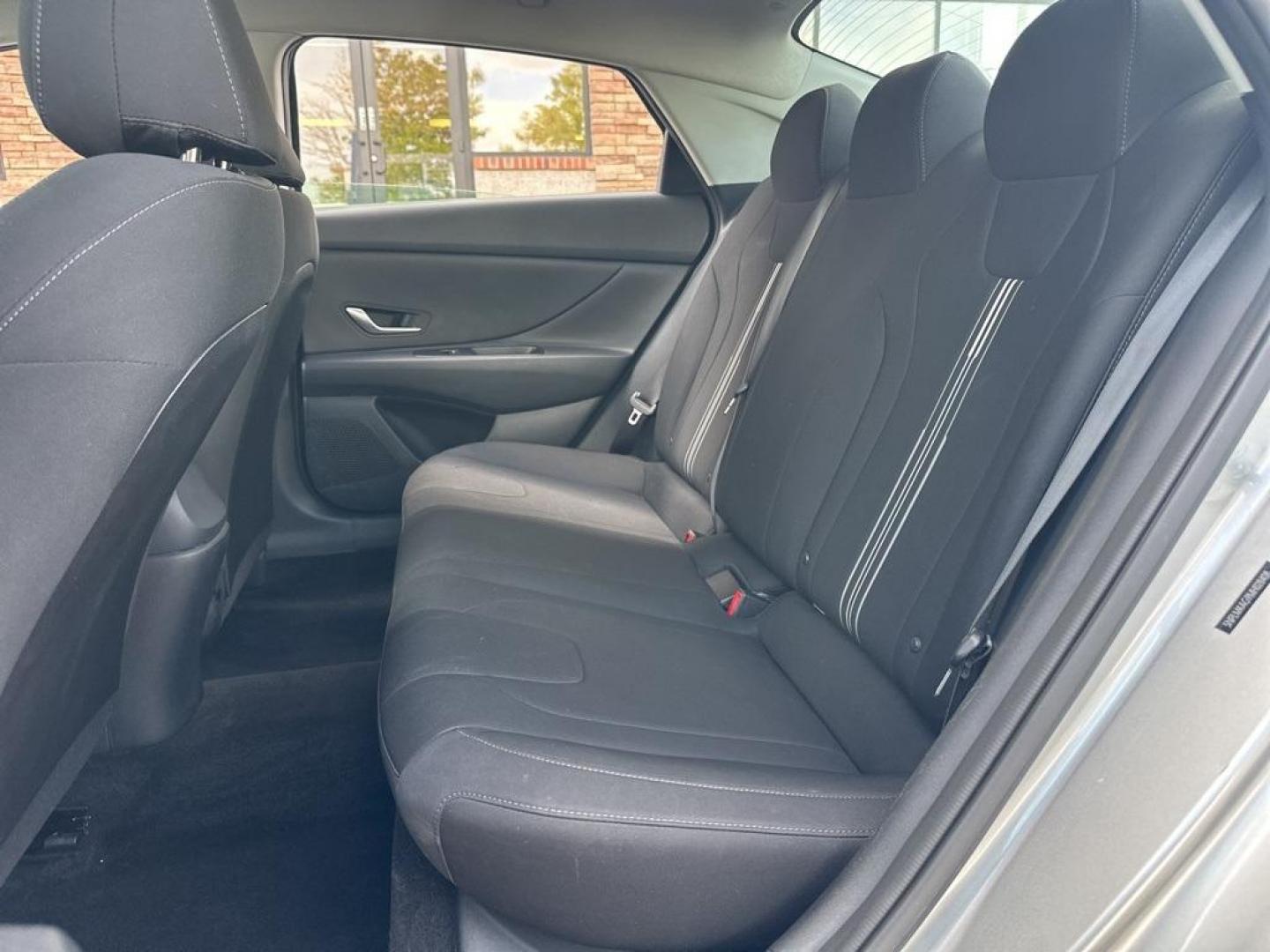 2021 Shimmering Silver Pearl /Black Hyundai Elantra SEL (5NPLM4AG9MH) with an 2.0L 4-Cylinder DOHC 16V engine, CVT transmission, located at 10890 W. Colfax Ave., Lakewood, CO, 80215, (303) 274-7692, 39.739914, -105.120132 - 2021 Hyundai Elantra One Owner, SEL loaded with, blind spot detection, Apple/Android Carplay, Lane departure warning, push button start and excellent fuel economy. <br><br>All Cars Have Clean Titles And Are Serviced Before Sale., CarfaxOne Owner, No Accidents, Apple/Android Car Play, Backup Camera, - Photo#19