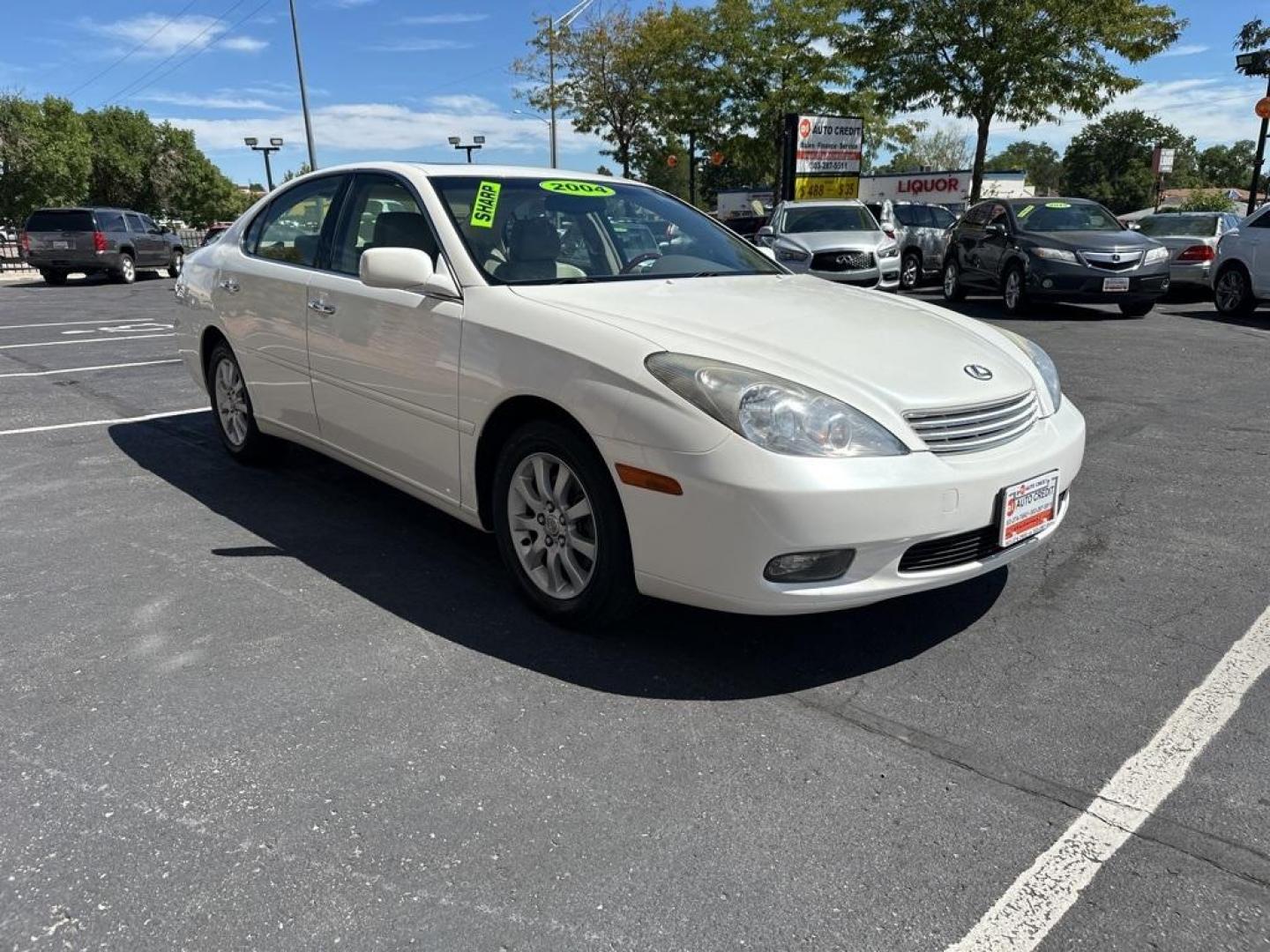 2004 White Lexus ES 330 (JTHBA30G245) with an 3.3L V6 SMPI DOHC engine, Automatic transmission, located at 10890 W. Colfax Ave., Lakewood, CO, 80215, (303) 274-7692, 39.739914, -105.120132 - 2004 Lexus ES<br><br>D1 Auto NEVER charges dealer fees! All cars have clean titles and have been inspected for mechanical issues. We have financing for everyone. Good credit, bad credit, first time buyers.<br>CARFAX One-Owner.<br>Please call Lakewood Location 303-274-7692 or Thornton 303-287-5511 to - Photo#1