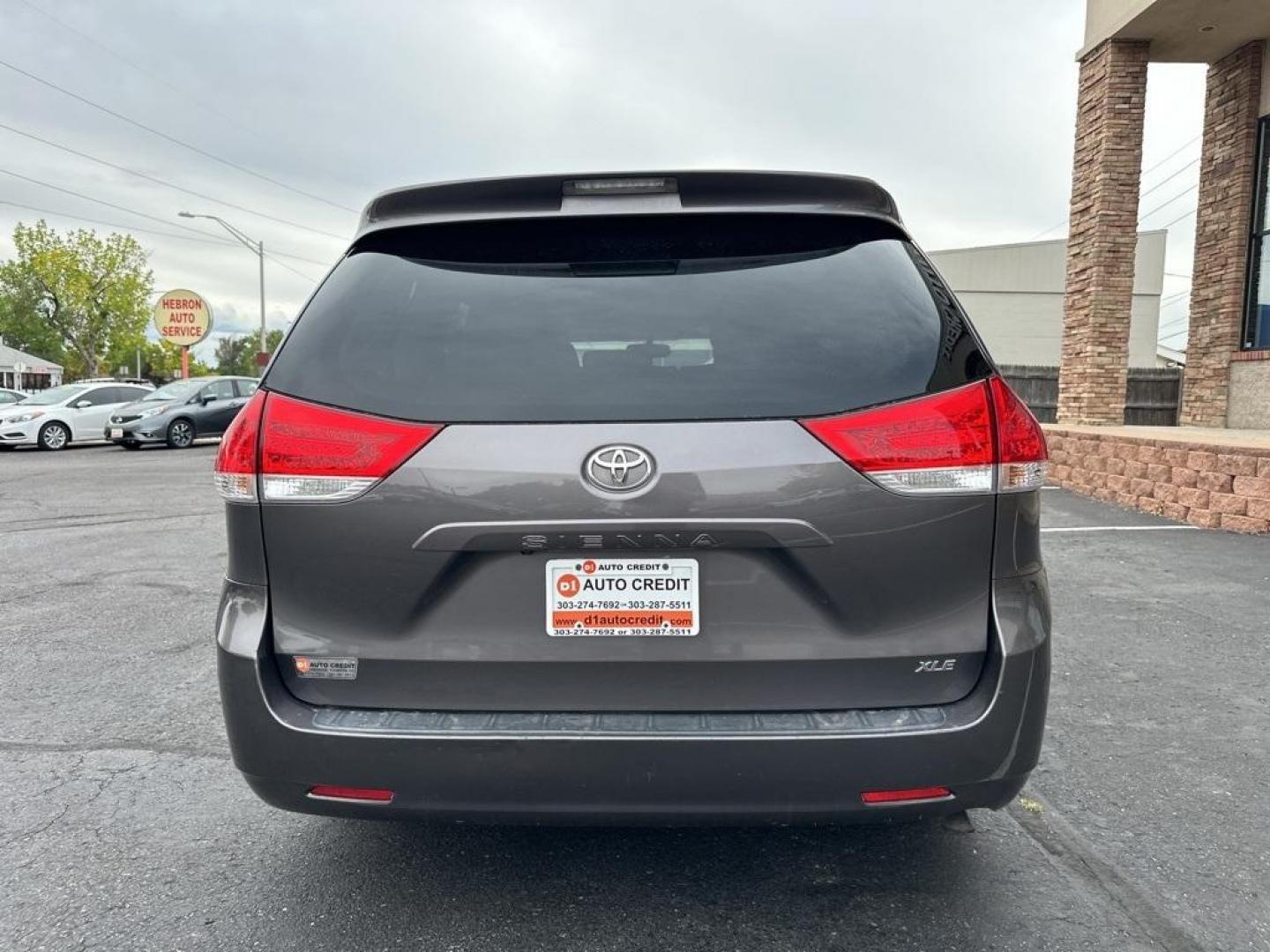 2013 GRAY Toyota Sienna XLE FWD 8-PASSENGER (5TDYK3DC9DS) with an V6, 3.5L engine, Automatic transmission, located at 10890 W. Colfax Ave., Lakewood, CO, 80215, (303) 274-7692, 39.739914, -105.120132 - Photo#33