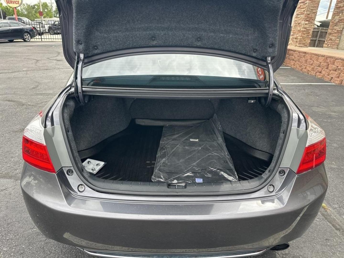 2015 Modern Steel Metallic /Gray Honda Accord EX-L (1HGCR2F80FA) with an 2.4L I4 DOHC i-VTEC 16V engine, CVT transmission, located at 10890 W. Colfax Ave., Lakewood, CO, 80215, (303) 274-7692, 39.739914, -105.120132 - 2015 Honda Accord in excellent condition inside and out. Clean title and really shows pride of ownership. Non smoker and loaded with, heated leather seats, Bluetooth with Bluetooh audio to play your music, sun roof, 2 sets of floor mats, and fully serviced. <br>All Cars Have Clean Titles And Are Ser - Photo#17