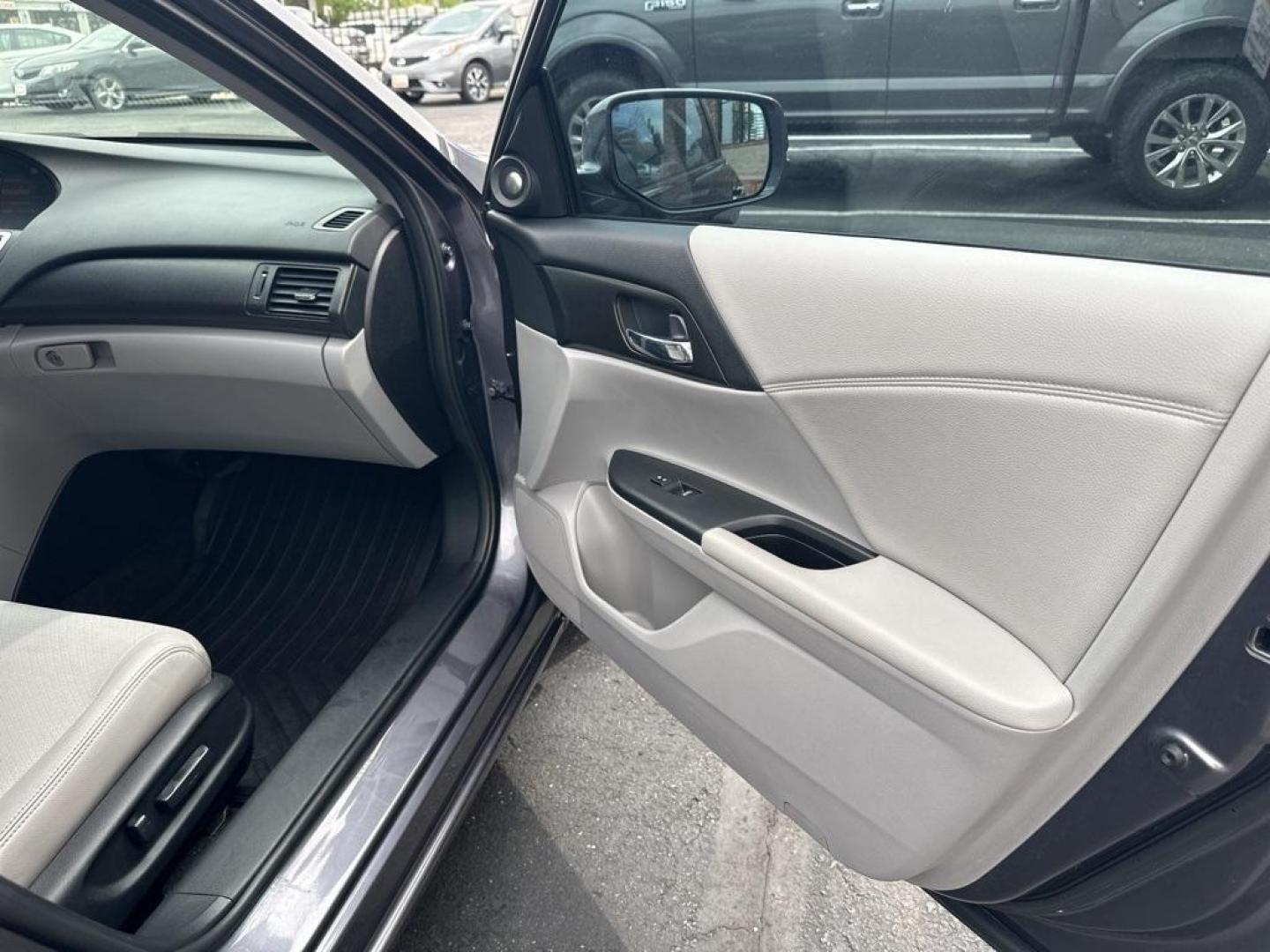 2015 Modern Steel Metallic /Gray Honda Accord EX-L (1HGCR2F80FA) with an 2.4L I4 DOHC i-VTEC 16V engine, CVT transmission, located at 10890 W. Colfax Ave., Lakewood, CO, 80215, (303) 274-7692, 39.739914, -105.120132 - 2015 Honda Accord in excellent condition inside and out. Clean title and really shows pride of ownership. Non smoker and loaded with, heated leather seats, Bluetooth with Bluetooh audio to play your music, sun roof, 2 sets of floor mats, and fully serviced. <br>All Cars Have Clean Titles And Are Ser - Photo#25