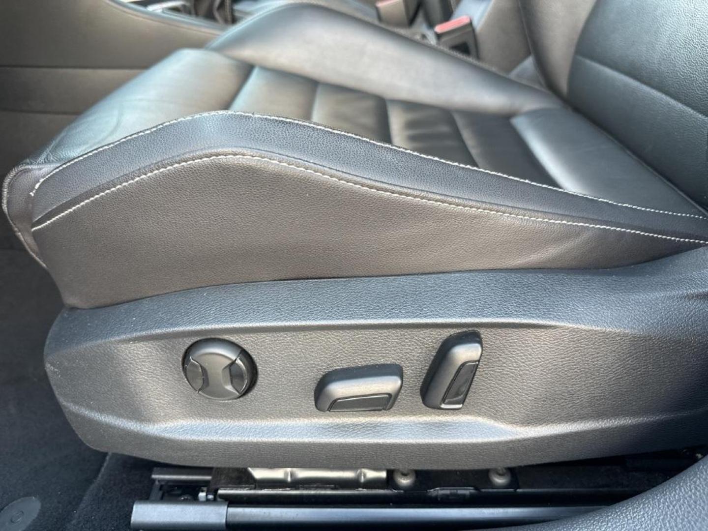 2016 Limestone Gray Metallic /Black Volkswagen Golf R Base (WVWUF7AUXGW) with an 2.0L TSI engine, Manual transmission, located at 10890 W. Colfax Ave., Lakewood, CO, 80215, (303) 274-7692, 39.739914, -105.120132 - 2016 Volkswagen Golf R, One Owner with a clean title and clean Carfax. Fully serviced and ready for Colorado. Heated leather seats, Fender Speakers and All Wheel Drive. <br><br>All Cars Have Clean Titles And Are Serviced Before Sale., Clean Carfax, No Accident, Backup Camera, Leather, Heated Seats, - Photo#32