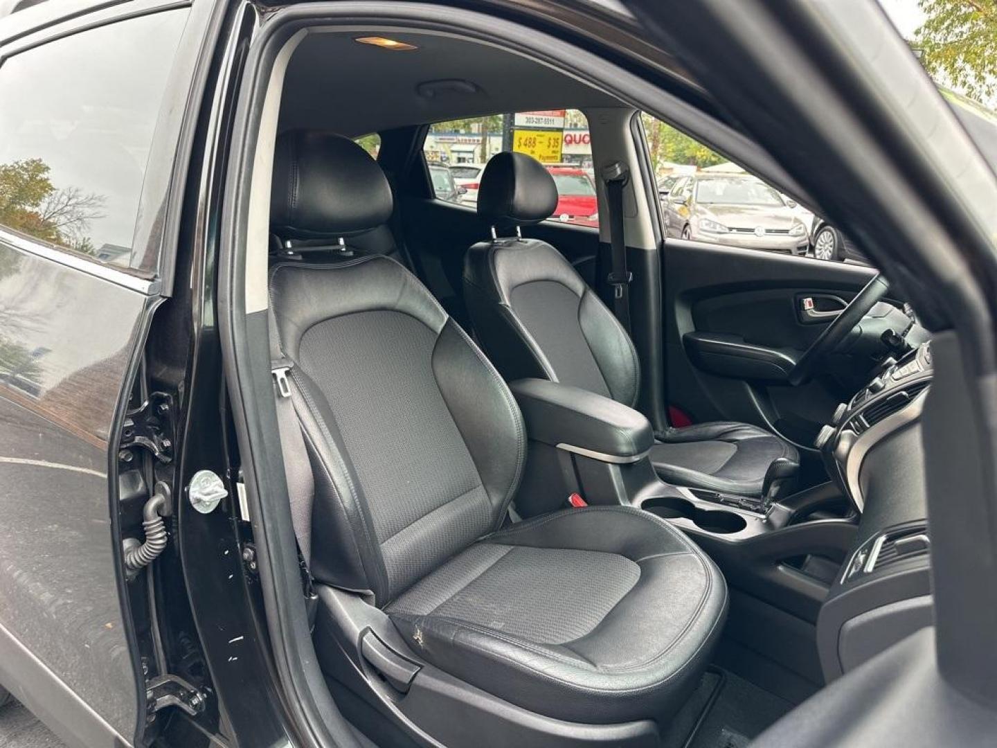 2013 Ash Black /Black Hyundai Tucson GLS (KM8JUCAC6DU) with an 2.4L I4 MPI DOHC CVVT 16V Theta 2 engine, Automatic transmission, located at 10890 W. Colfax Ave., Lakewood, CO, 80215, (303) 274-7692, 39.739914, -105.120132 - 2013 Hyundai Tucson<br><br>D1 Auto NEVER charges dealer fees! All cars have clean titles and have been inspected for mechanical issues. We have financing for everyone. Good credit, bad credit, first time buyers.<br><br>Please call Lakewood Location 303-274-7692 or Thornton 303-287-5511 to schedule a - Photo#9