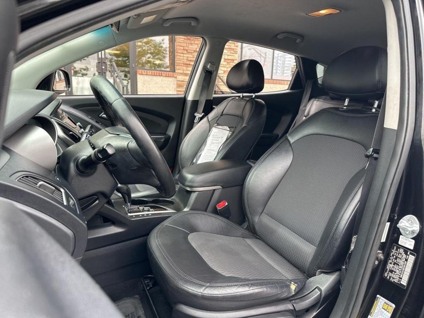 2013 Ash Black /Black Hyundai Tucson GLS (KM8JUCAC6DU) with an 2.4L I4 MPI DOHC CVVT 16V Theta 2 engine, Automatic transmission, located at 10890 W. Colfax Ave., Lakewood, CO, 80215, (303) 274-7692, 39.739914, -105.120132 - 2013 Hyundai Tucson<br><br>D1 Auto NEVER charges dealer fees! All cars have clean titles and have been inspected for mechanical issues. We have financing for everyone. Good credit, bad credit, first time buyers.<br><br>Please call Lakewood Location 303-274-7692 or Thornton 303-287-5511 to schedule a - Photo#15