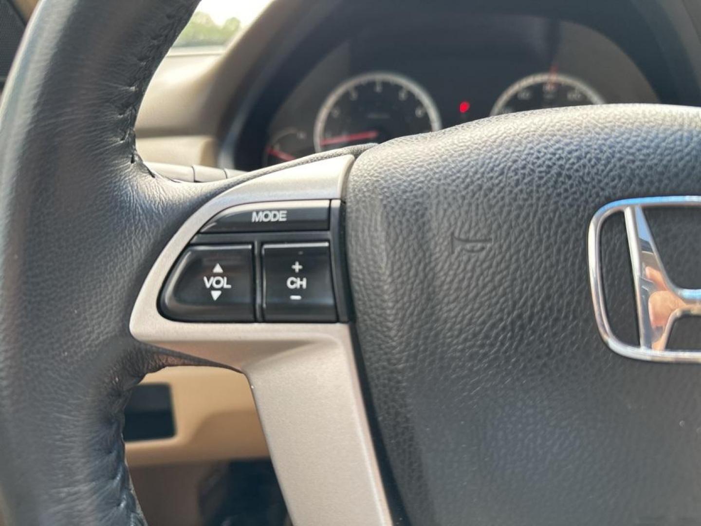 2008 White Honda Accord EX-L (1HGCP36828A) with an 3.5L V6 SOHC i-VTEC 24V engine, Automatic transmission, located at 10890 W. Colfax Ave., Lakewood, CO, 80215, (303) 274-7692, 39.739914, -105.120132 - 2008 Honda Accord<br><br>D1 Auto NEVER charges dealer fees! All cars have clean titles and have been inspected for mechanical issues. We have financing for everyone. Good credit, bad credit, first time buyers.<br>Odometer is 49687 miles below market average!<br>Please call Lakewood Location 303-274- - Photo#26