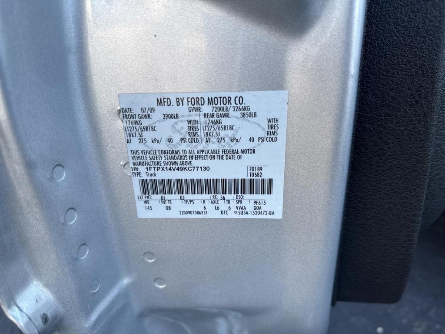 2009 Brilliant Silver Clearcoat Metallic Ford F-150 Lariat (1FTPX14V49K) with an 5.4L V8 EFI 24V FFV engine, Automatic transmission, located at 10890 W. Colfax Ave., Lakewood, CO, 80215, (303) 274-7692, 39.739914, -105.120132 - 2009 Ford F-150<br><br>D1 Auto NEVER charges dealer fees! All cars have clean titles and have been inspected for mechanical issues. We have financing for everyone. Good credit, bad credit, first time buyers.<br>Clean CARFAX.<br>Please call Lakewood Location 303-274-7692 or Thornton 303-287-5511 to s - Photo#24