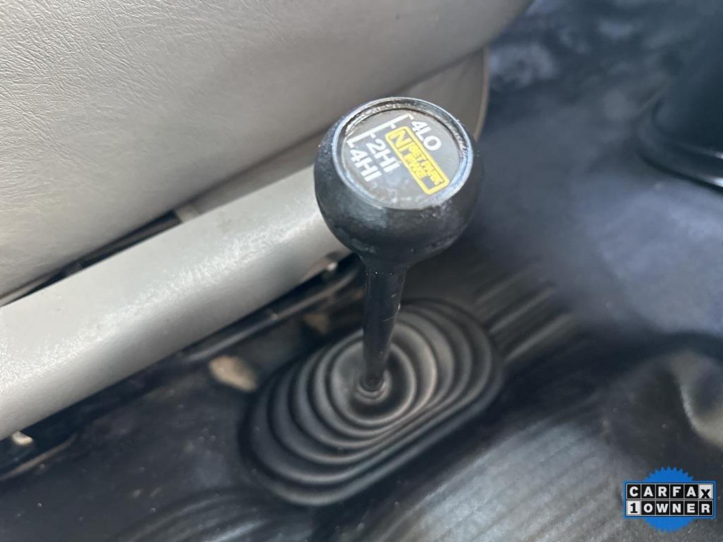 2019 Summit White /Medium Pewter GMC Savana 2500 Work Van (1GTW7AFG1K1) with an Vortec 6.0L V8 SFI Flex Fuel engine, Automatic transmission, located at 10890 W. Colfax Ave., Lakewood, CO, 80215, (303) 274-7692, 39.739914, -105.120132 - 4x4 Conversion and 6.0L Engine. Loaded up with storage bins, ladder racks and ready to go to work. Fully serviced with no mechanical issues.<br>In House Financing Available.<br><br>All Cars Have Clean Titles And Are Serviced Before Sale., Backup Camera, Savana 2500 Work Van 4x4 Conversion, Vortec 6 - Photo#10